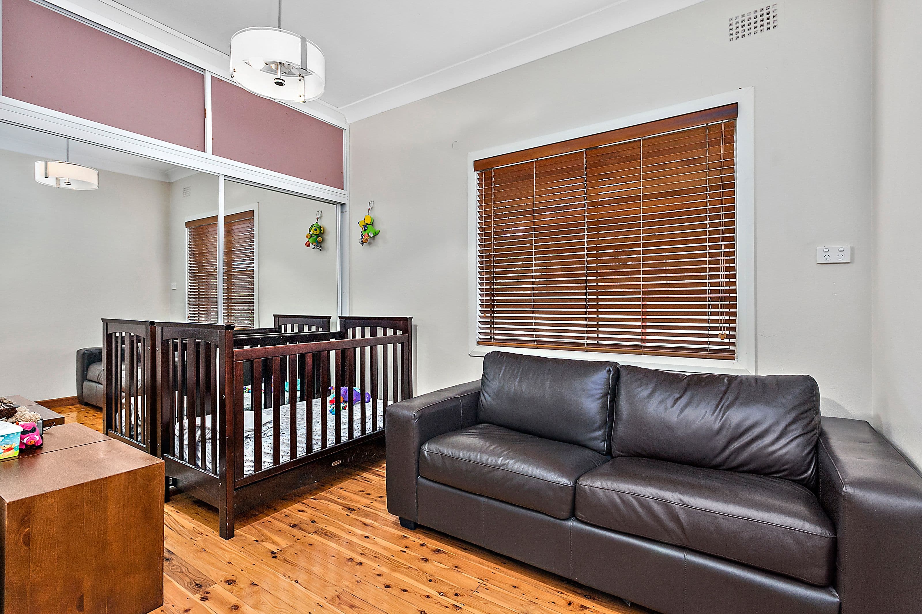 20 Low Street, Hurstville - Thumbnail 6