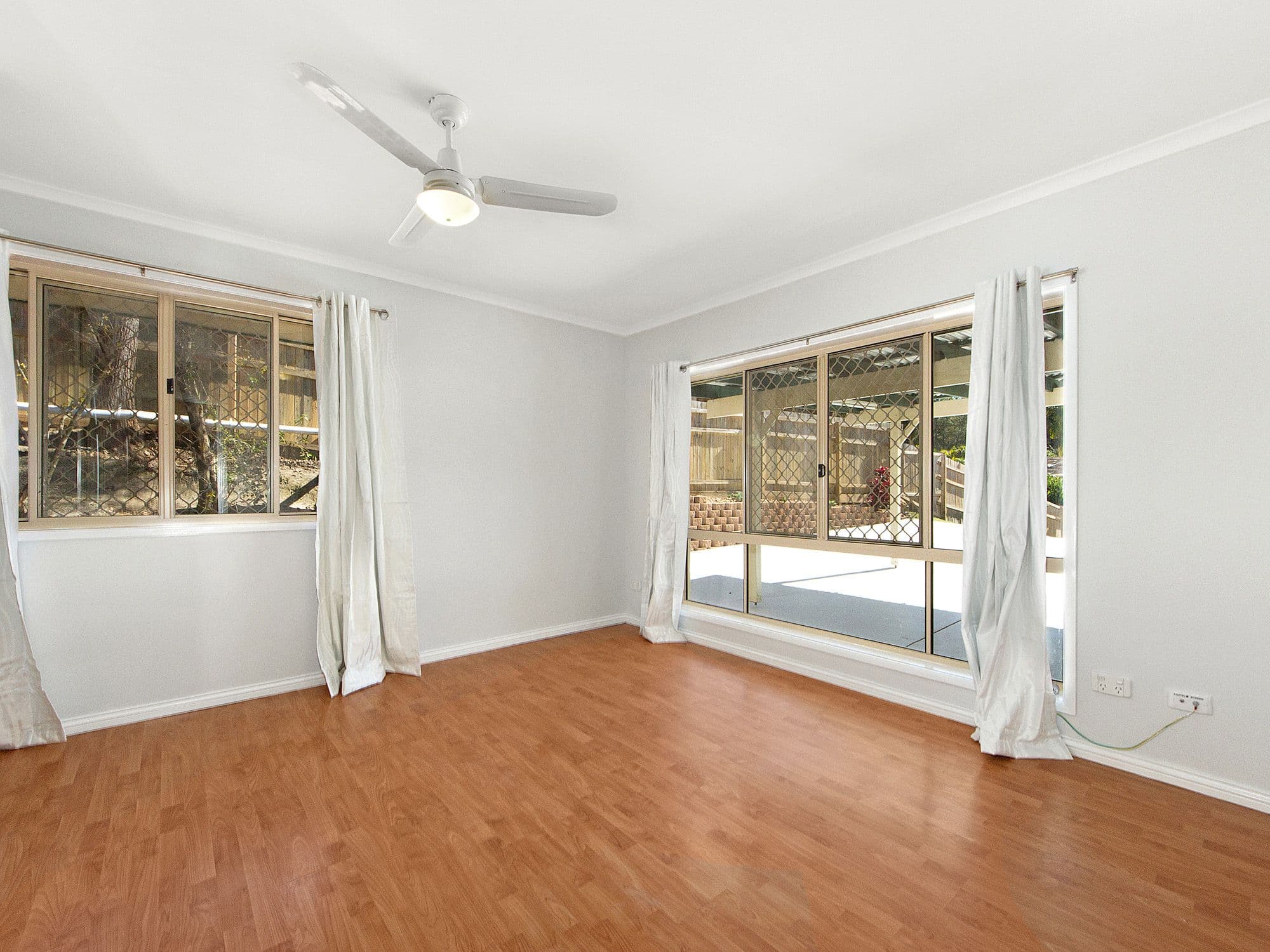 4 Pinedale Street, Oxenford QLD 4210, Oxenford - Thumbnail 6