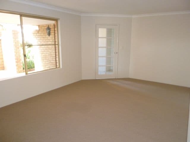 1 Kebble Close, Hillarys WA 6025, Hillarys - Thumbnail 2