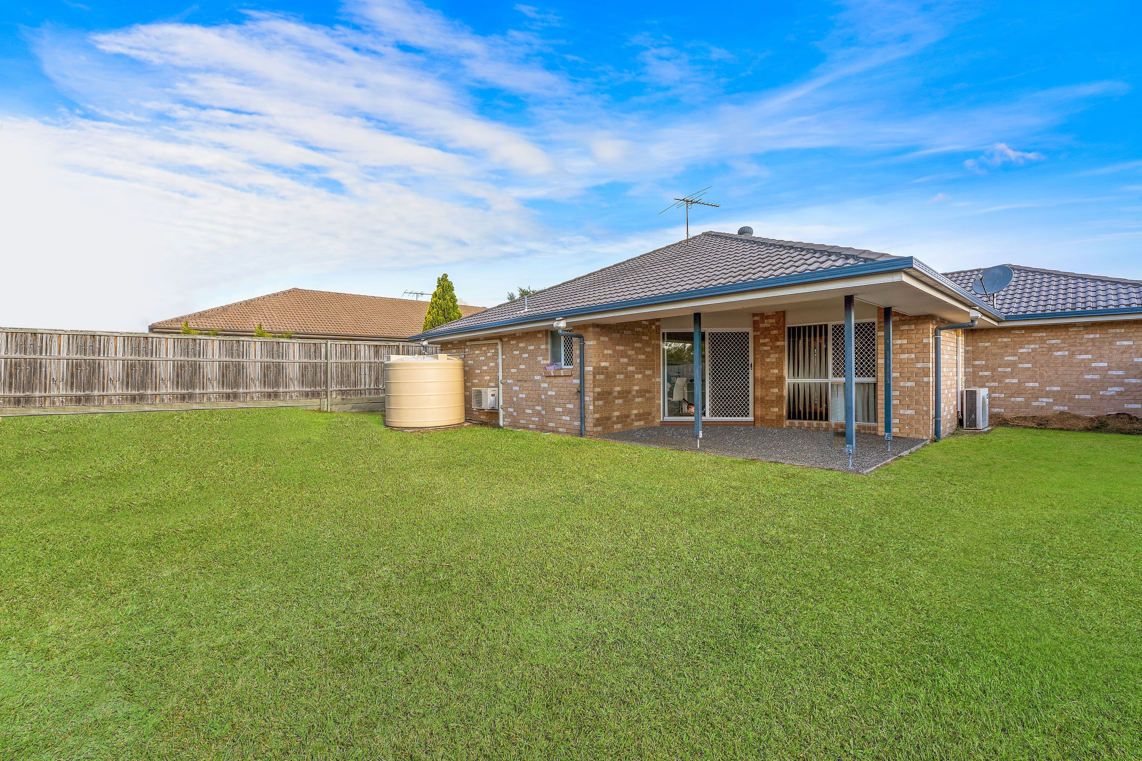 28 Langham Crescent, North Lakes QLD 4509, North Lakes - Thumbnail 5