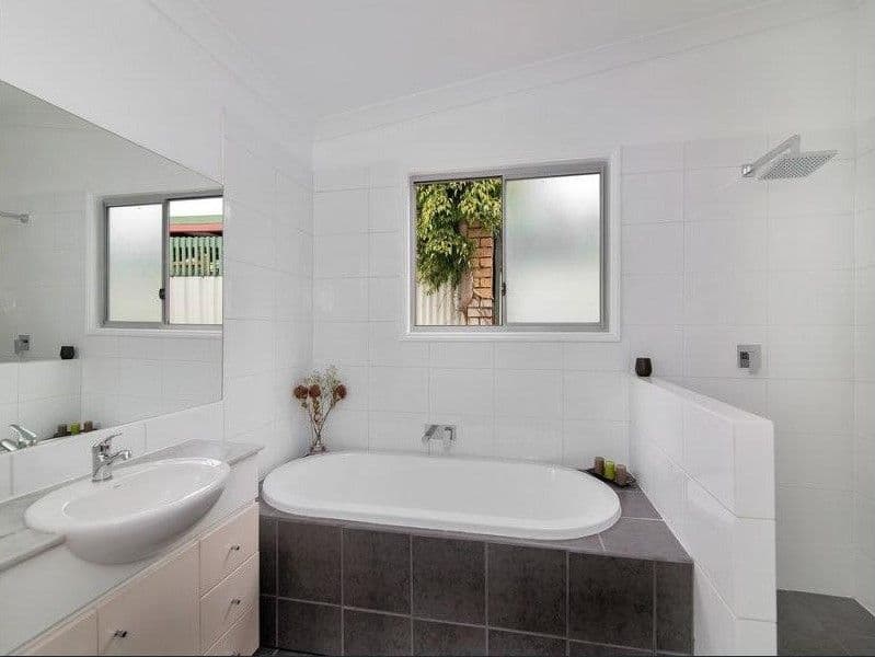 6 Webb Street, Riverview QLD 4303, Riverview - Thumbnail 7