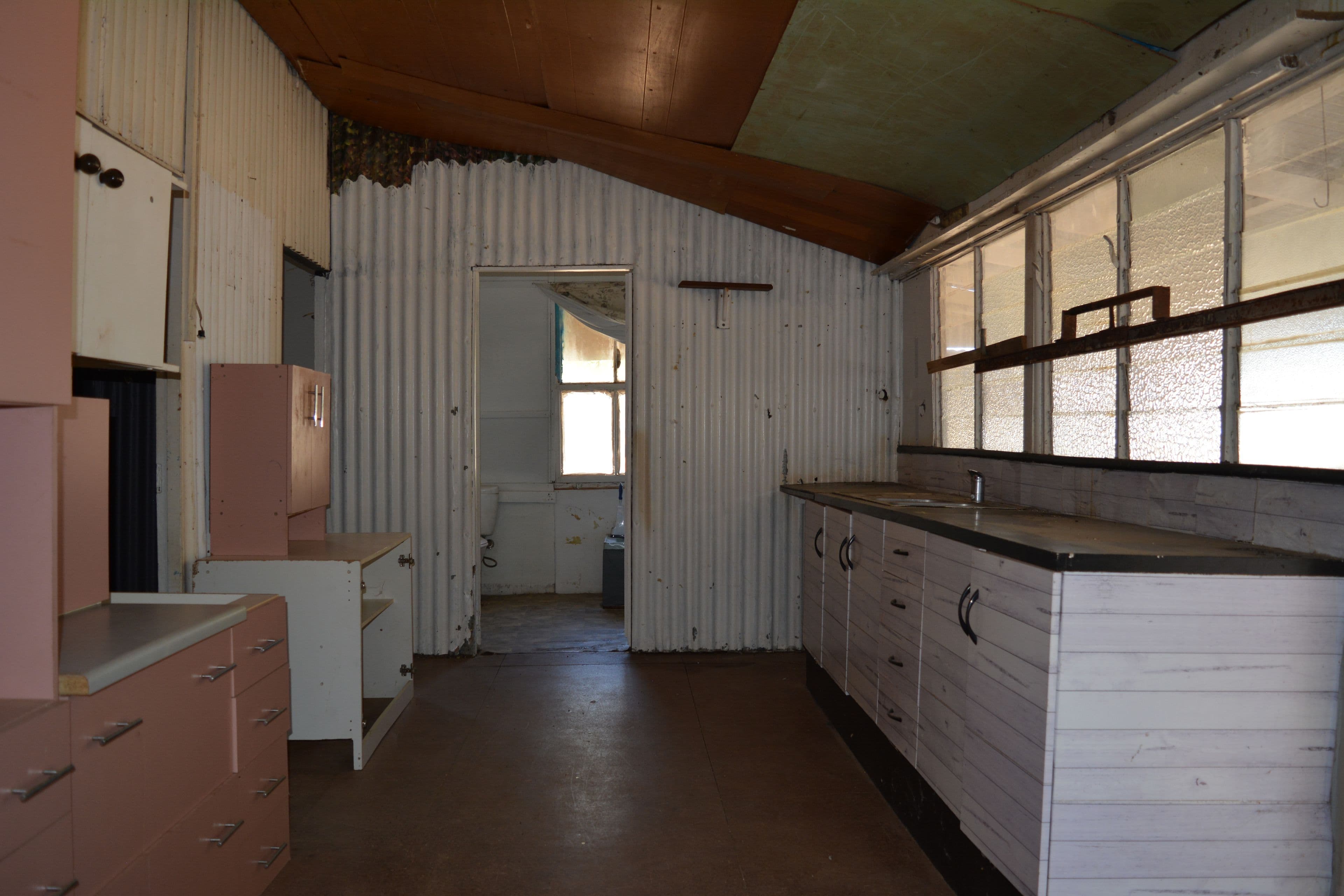 22 Acacia Avenue, Blackall QLD 4472, Blackall - Thumbnail 3
