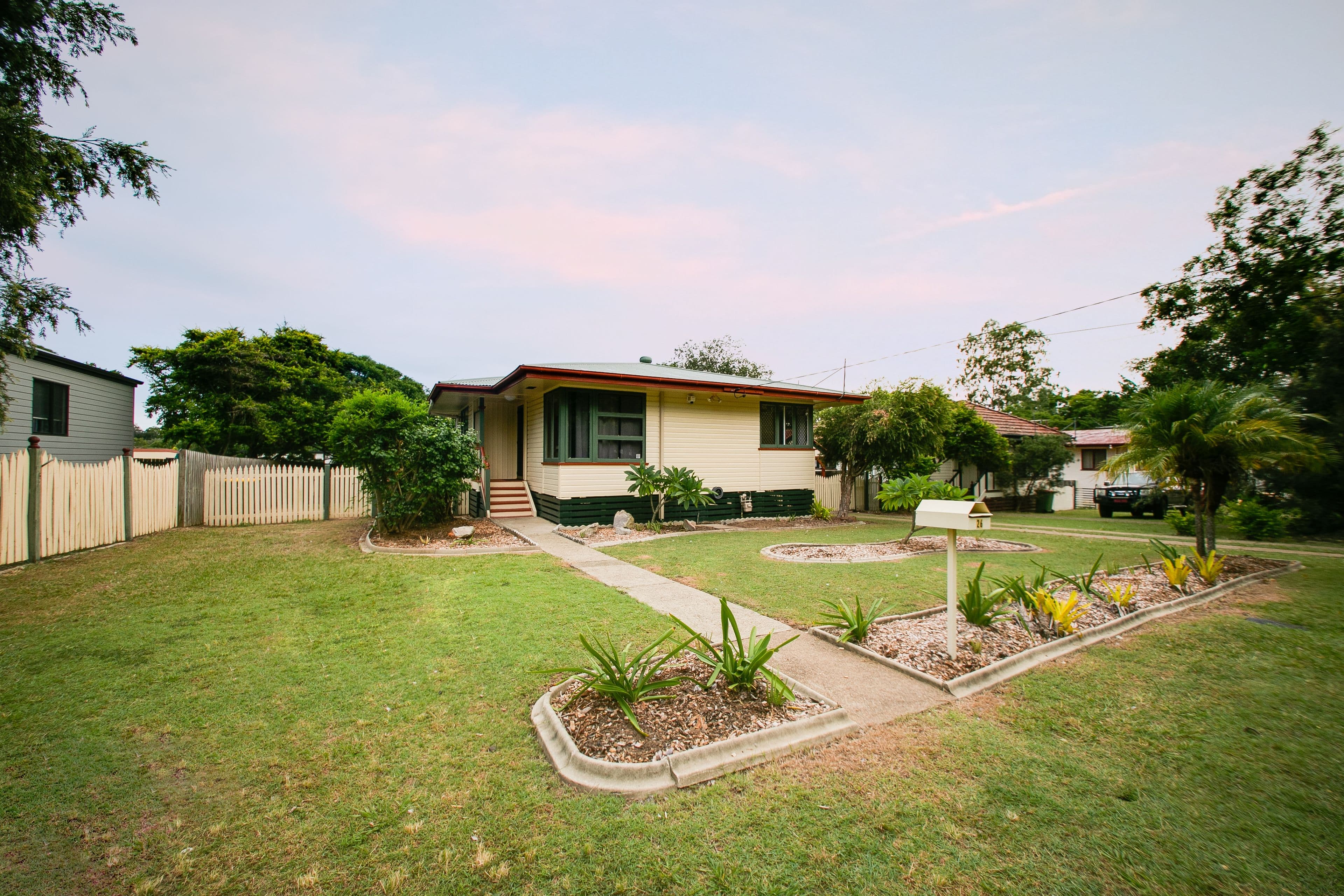 26 Baillieston Street, Leichhardt QLD 4305, Leichhardt - Thumbnail 2