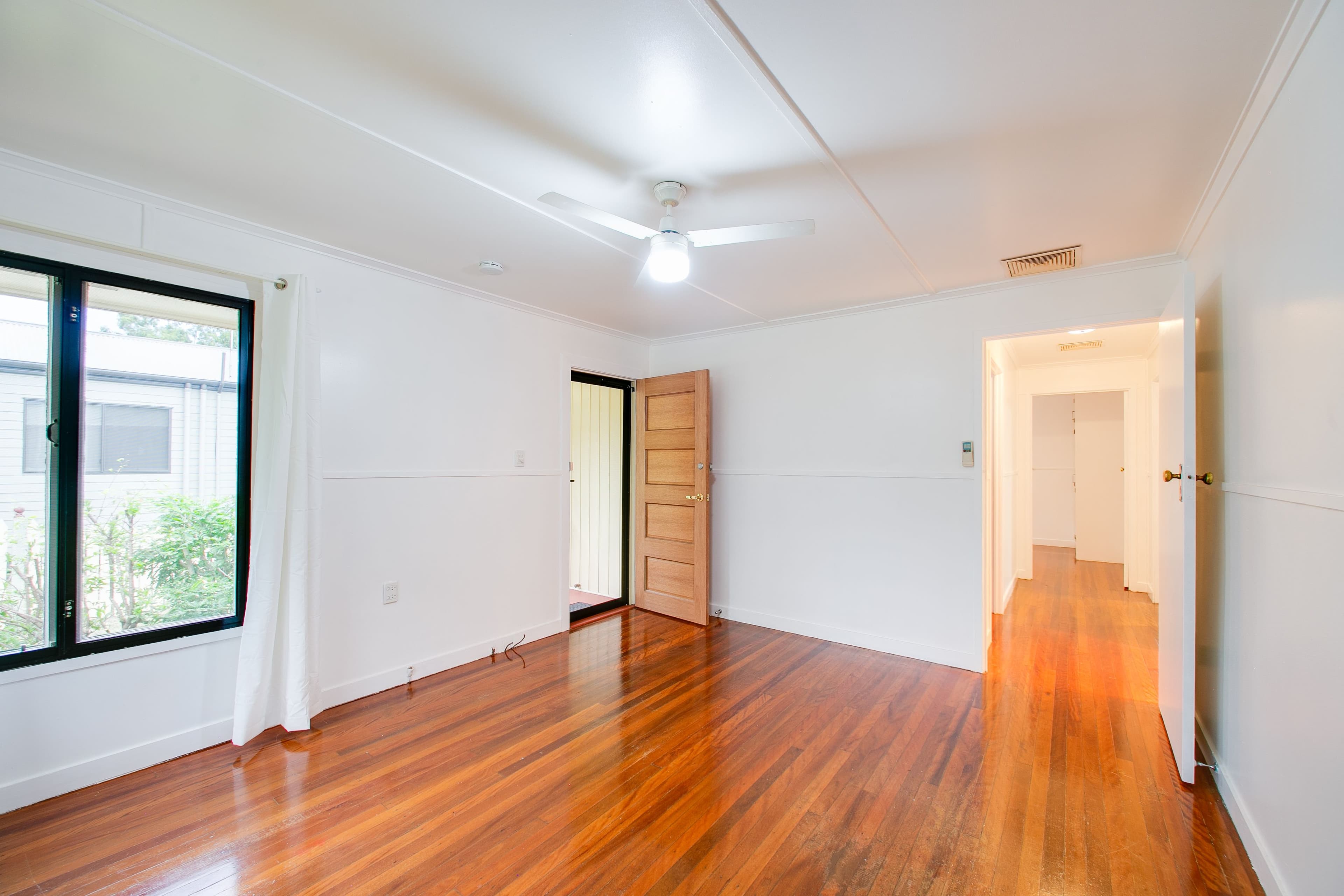 26 Baillieston Street, Leichhardt QLD 4305, Leichhardt - Thumbnail 4