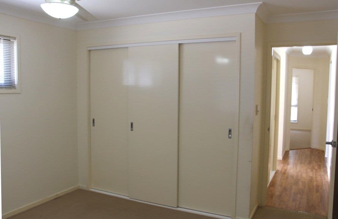 18 Lynne Court, OAKEY QLD 4401, Oakey - Thumbnail 5