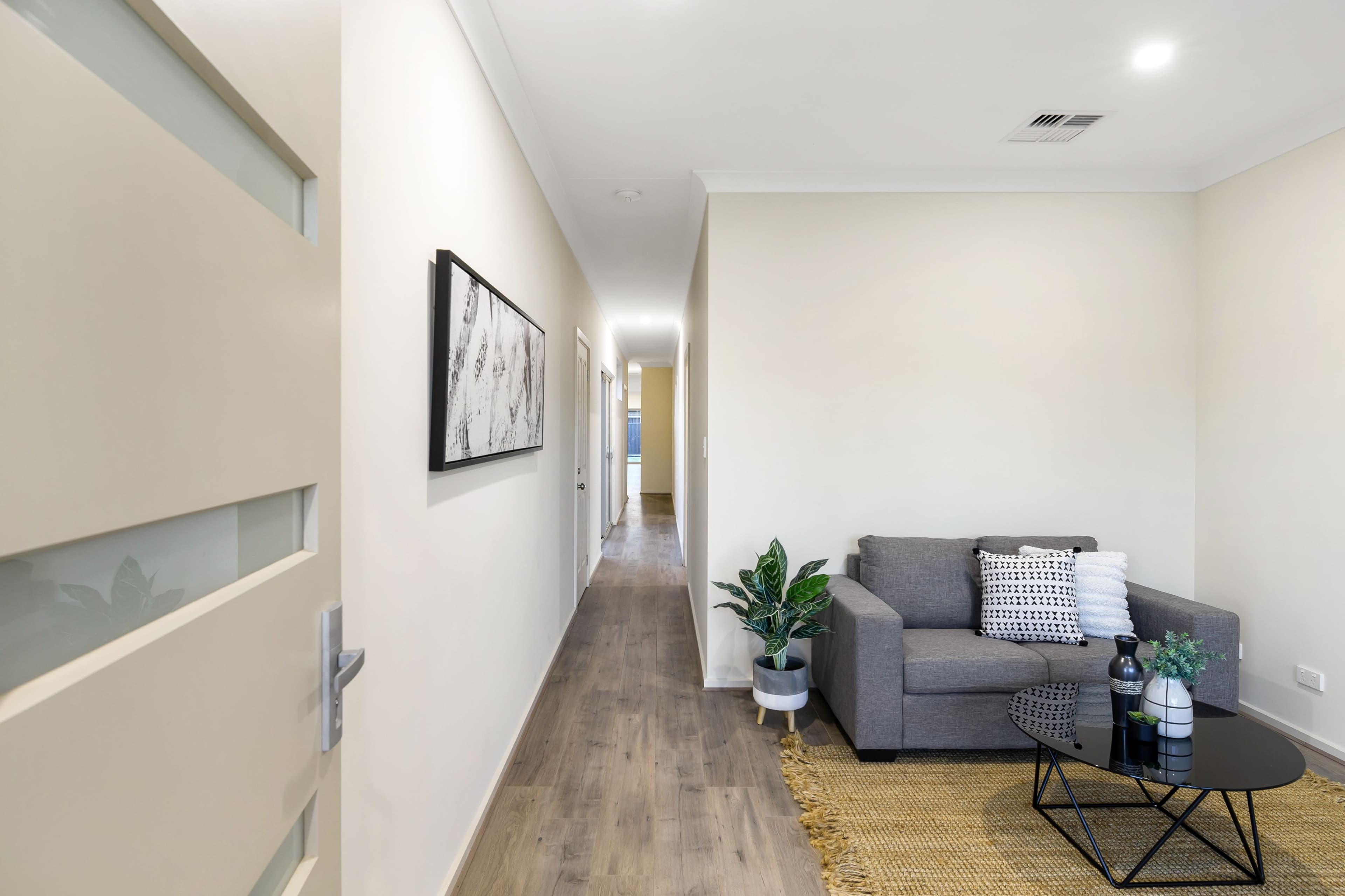 38 Brenthorpe Road, Seaton SA 5023, Seaton - Thumbnail 2