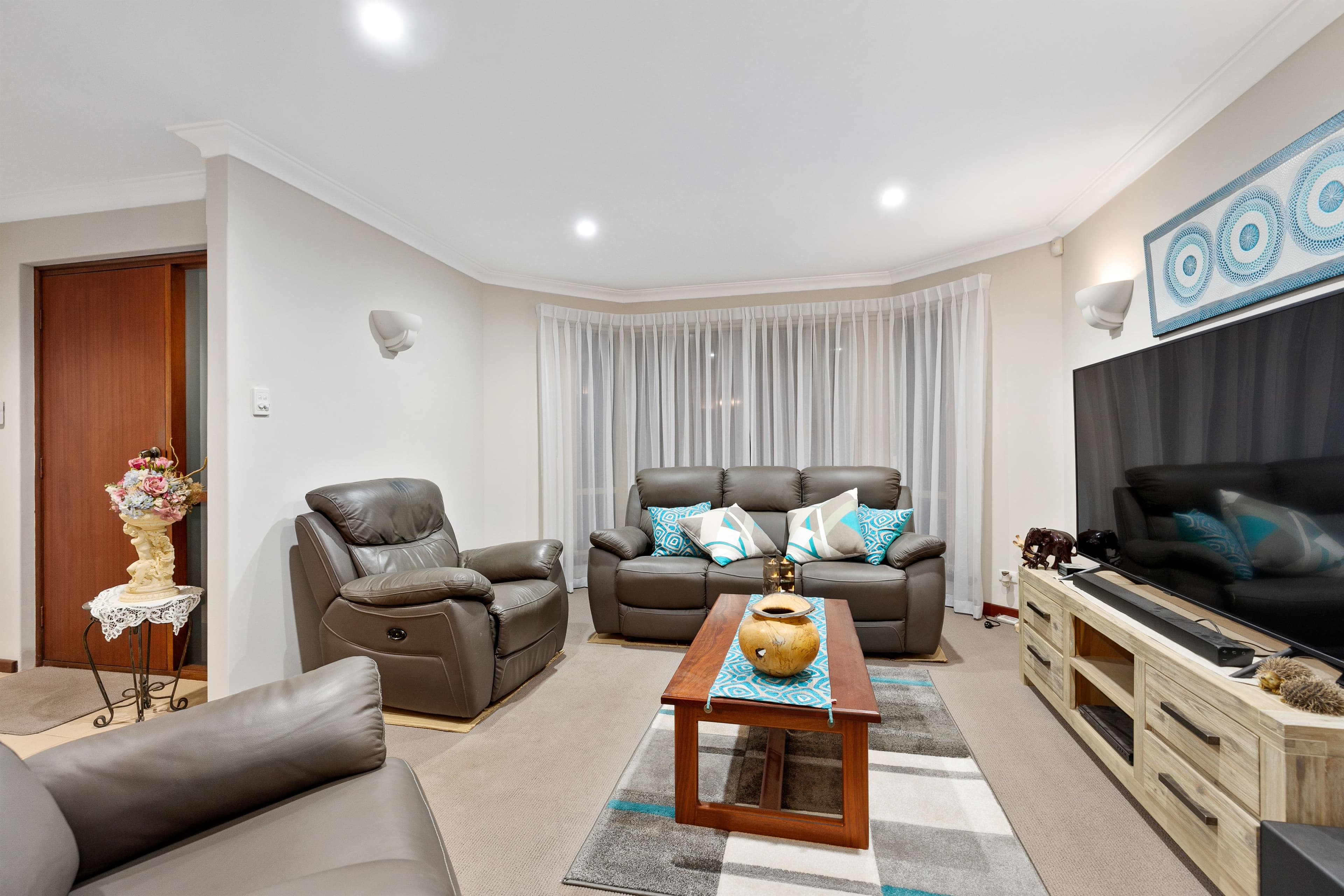 26 Lagoon Heights, Ballajura WA 6066, Ballajura - Thumbnail 5