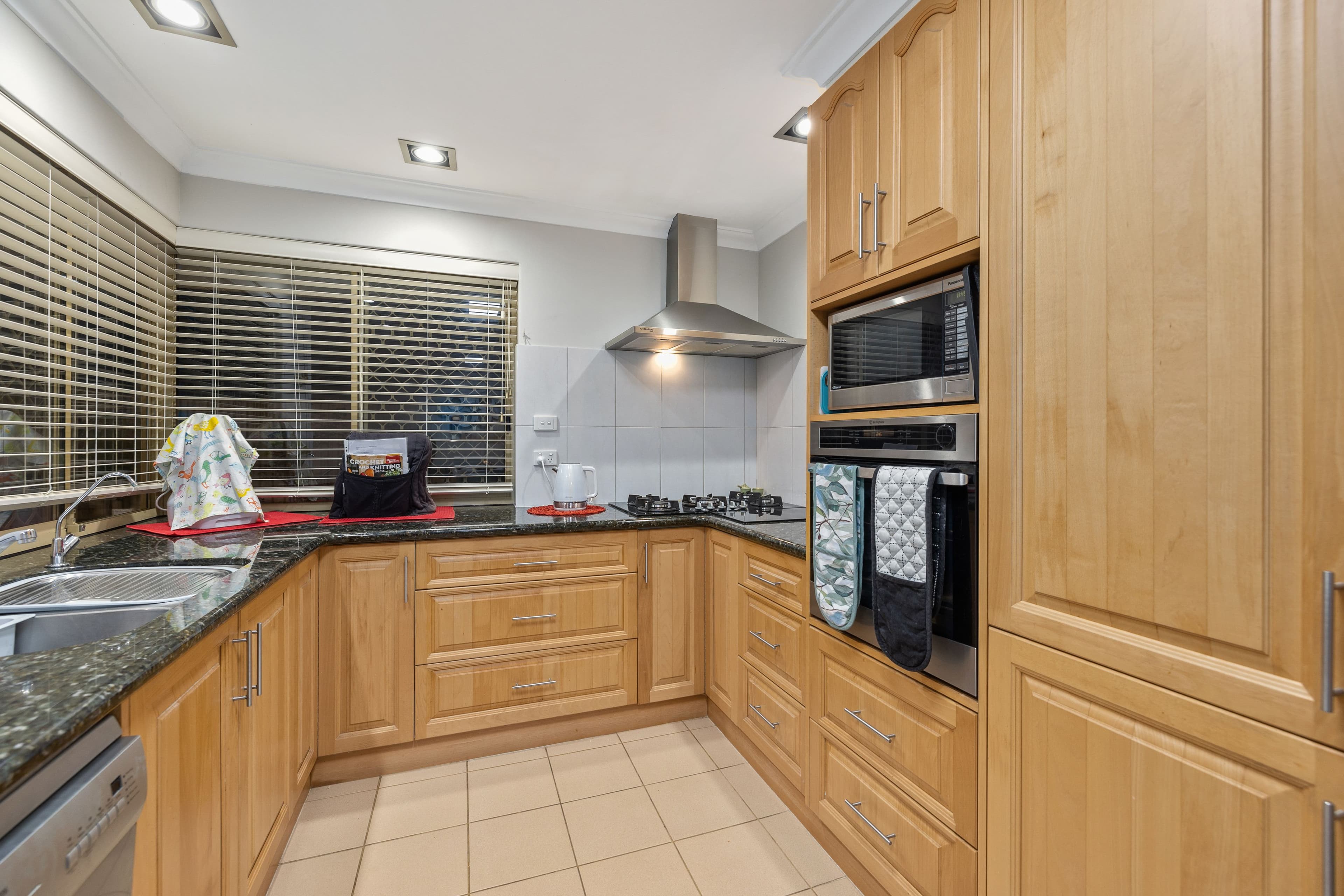 26 Lagoon Heights, Ballajura WA 6066, Ballajura - Thumbnail 7