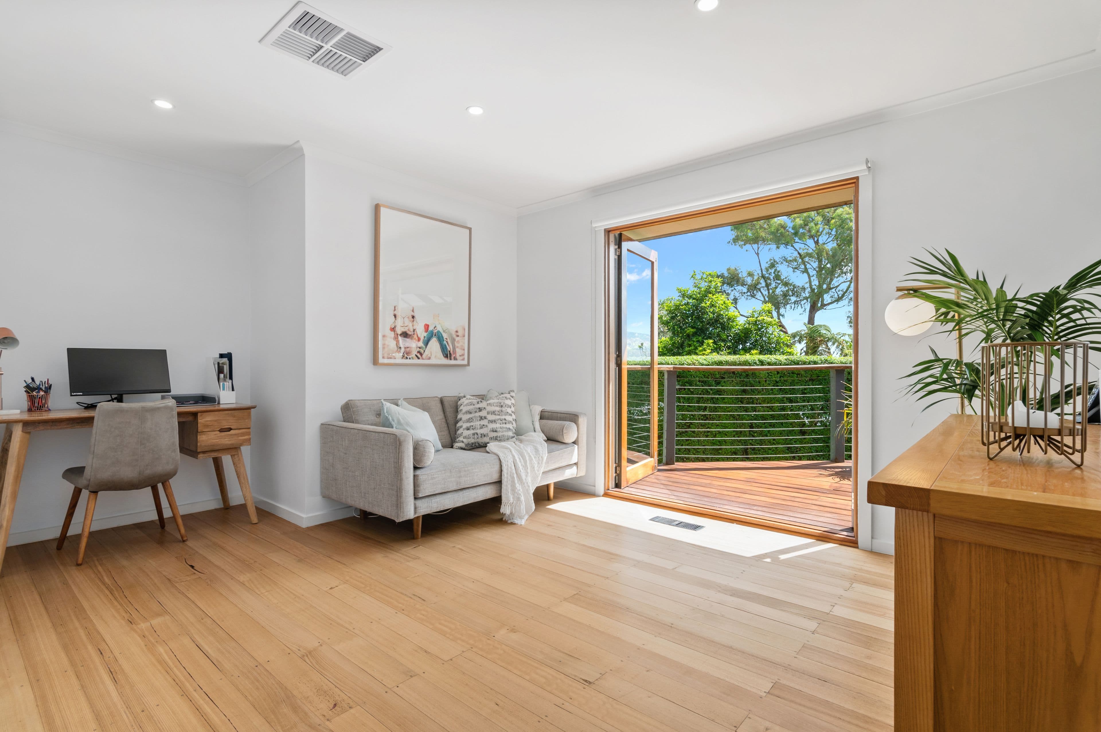 13 Frodsham Road, Ringwood VIC 3134, Ringwood - Thumbnail 2