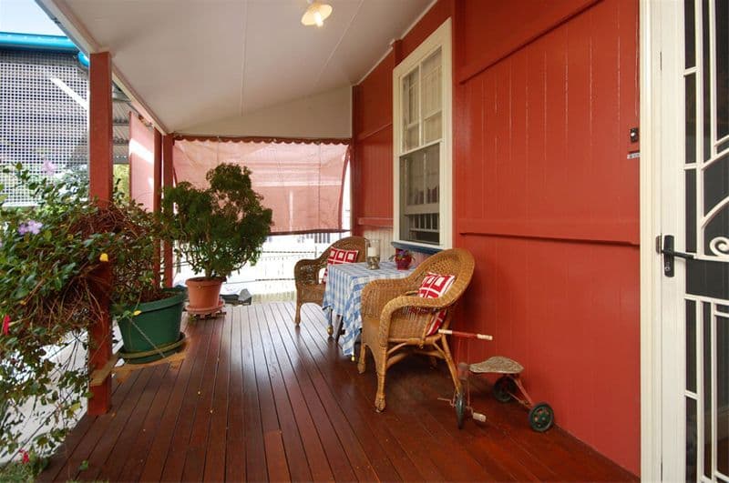 15  Adamson Street, WOOLOOWIN QLD 4030, Wooloowin - Thumbnail 6