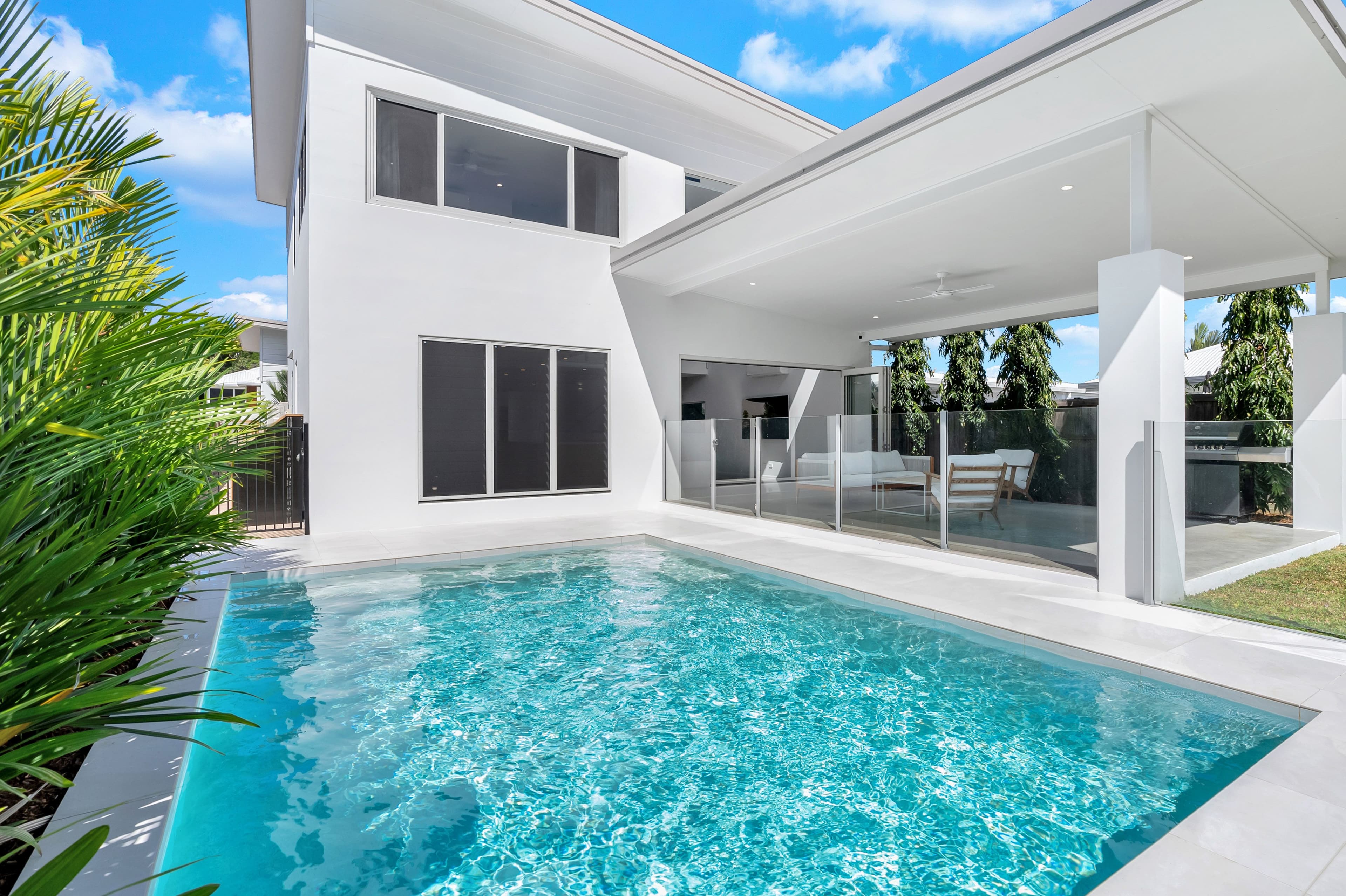 3 Beachmont Place, Palm Cove QLD 4879, Palm Cove - Thumbnail 3