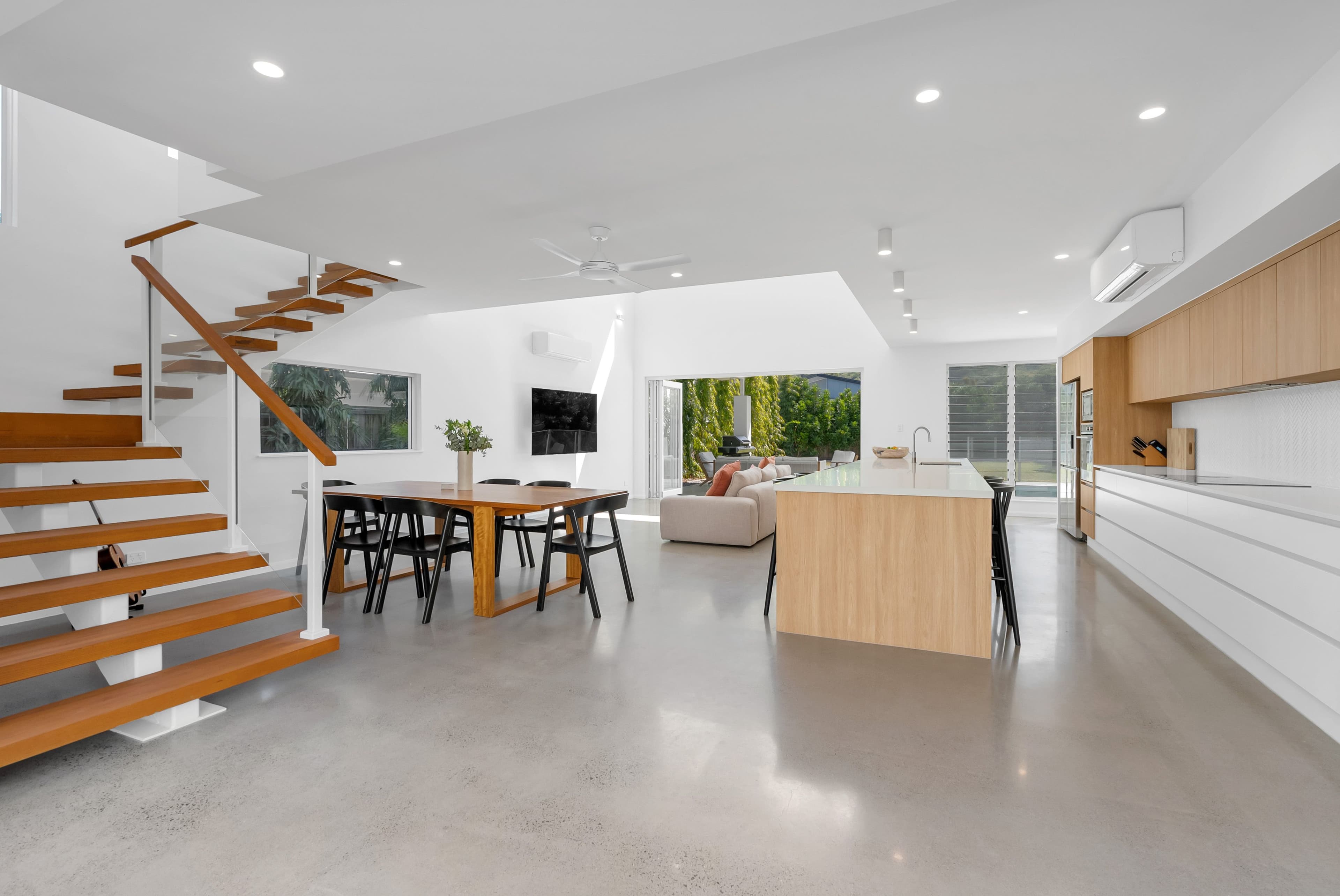 3 Beachmont Place, Palm Cove QLD 4879, Palm Cove - Thumbnail 6