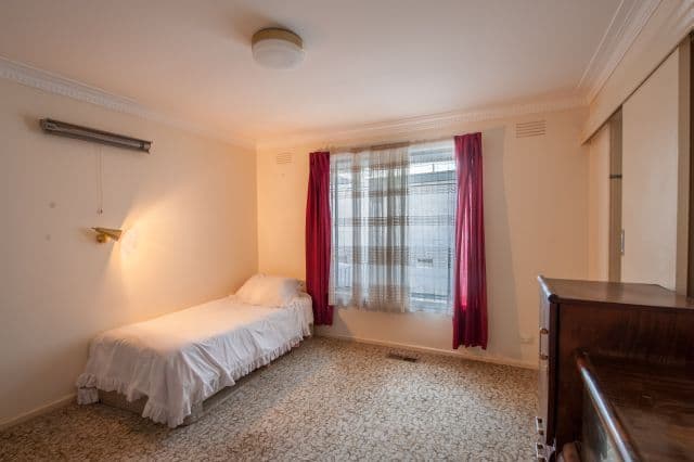 65 Thackeray Road, Reservoir VIC 3073, Reservoir - Thumbnail 5