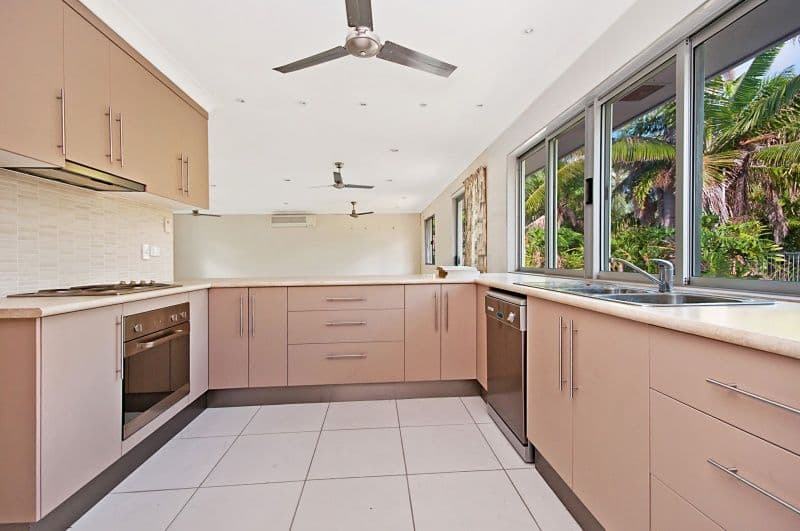 16 Joanne Street, DEERAGUN QLD 4818, Deeragun - Image 1