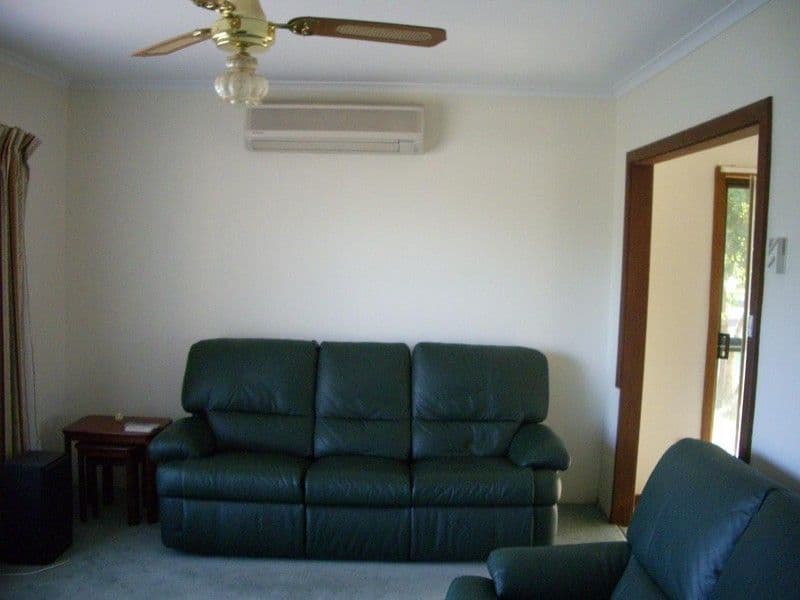 47 Milne Street, BORDERTOWN SA 5268, Bordertown - Thumbnail 4