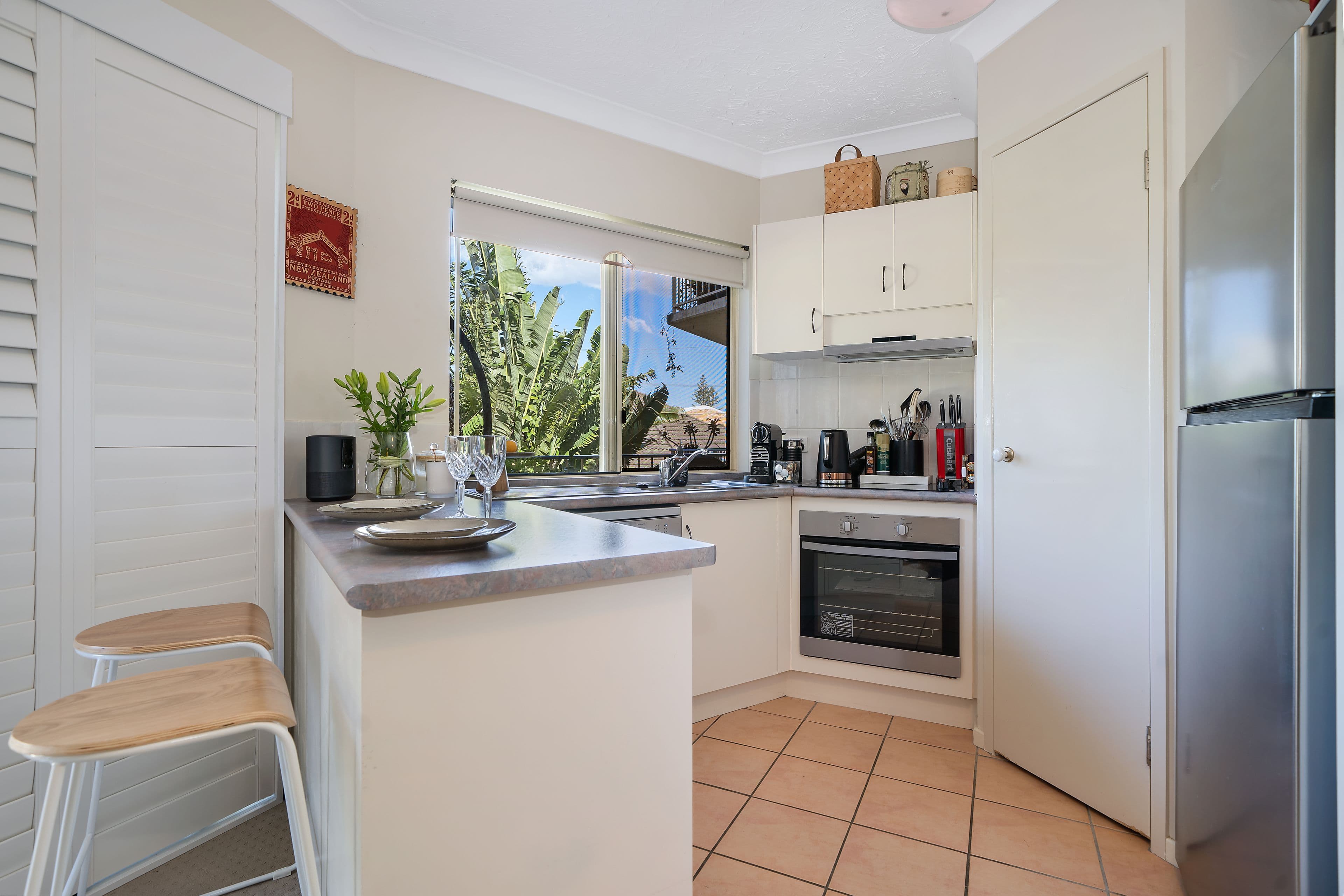 10 Caroline Street, Woody Point QLD 4019, Woody Point - Thumbnail 3