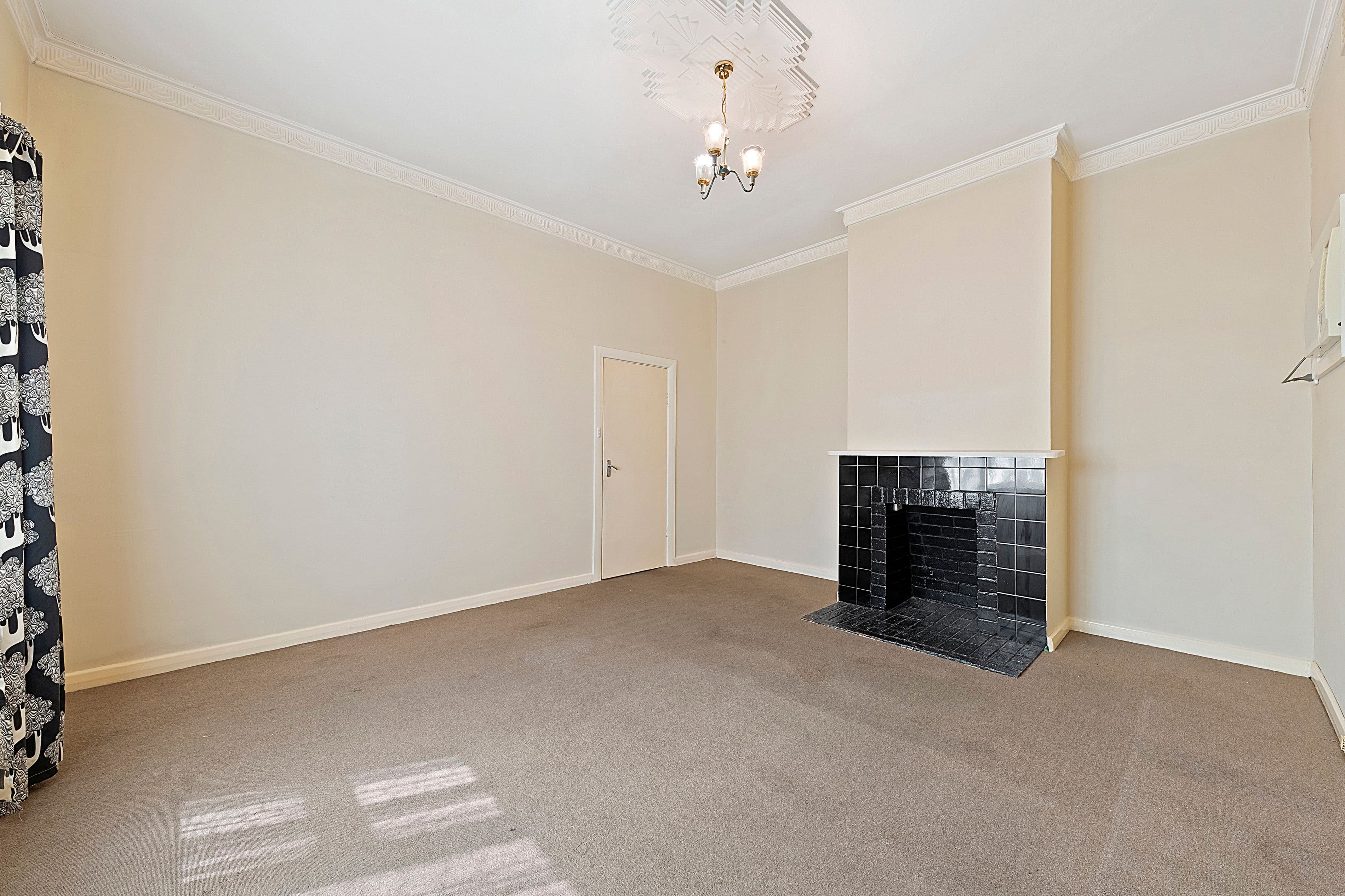 10 Cresdee Road, Campbelltown SA 5074, Campbelltown - Thumbnail 4