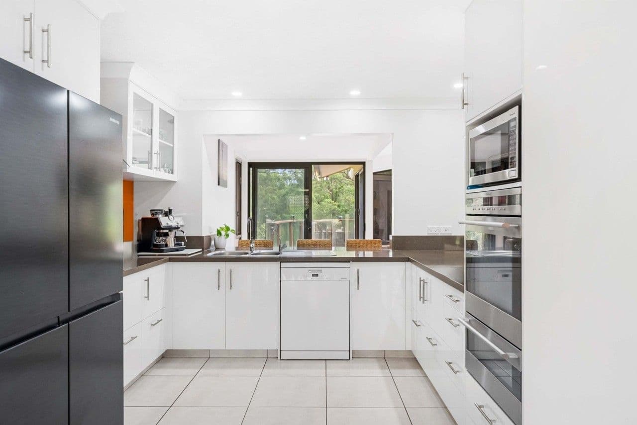 6 Evergreen Court, Parkwood QLD 4214, Parkwood - Thumbnail 6