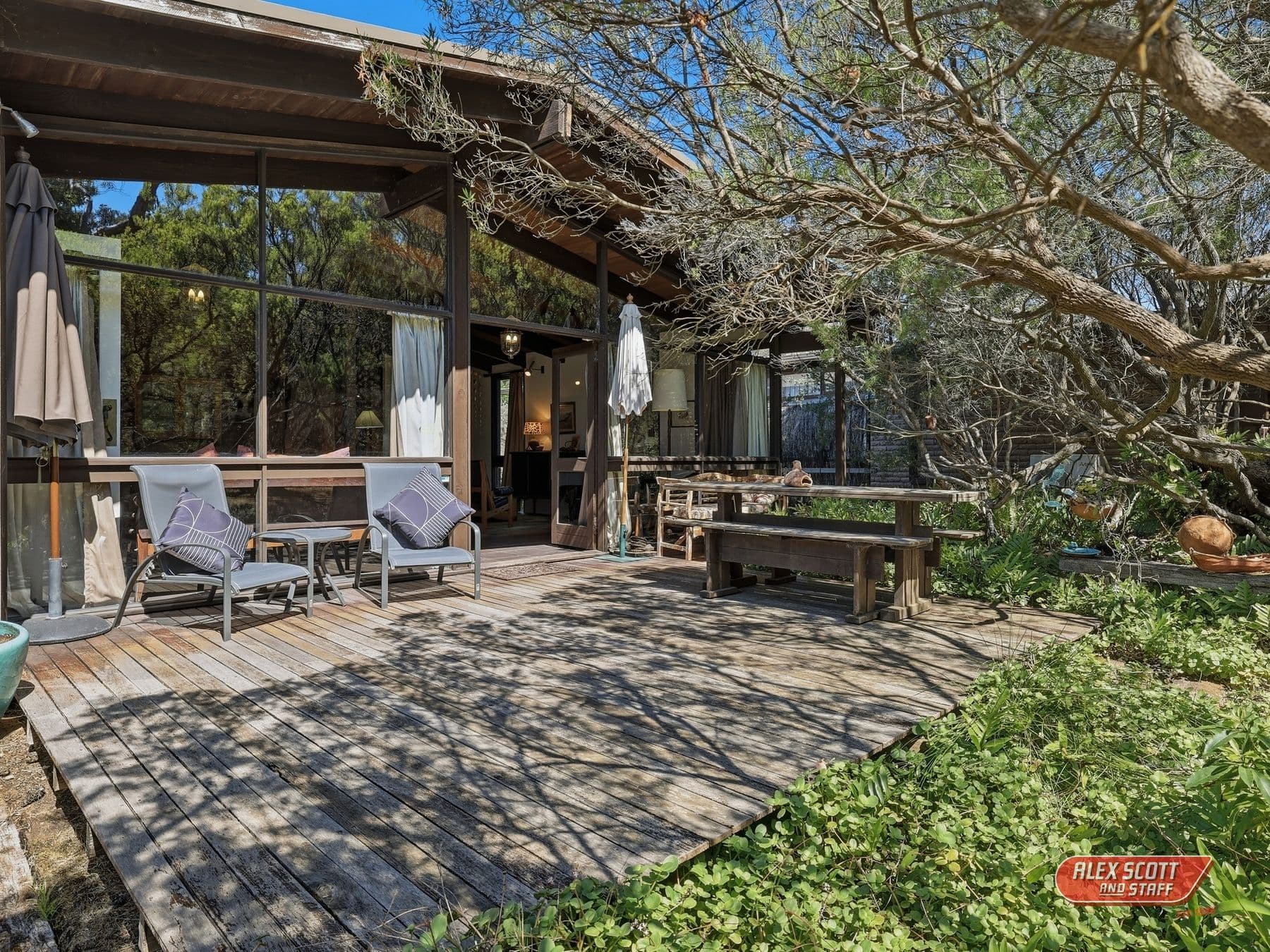12 Shearwater Drive, Silverleaves, Silverleaves - Thumbnail 3