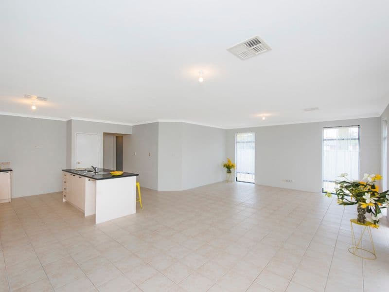 87 Harrington Waters Drive, Waikiki WA 6169, Waikiki - Thumbnail 3