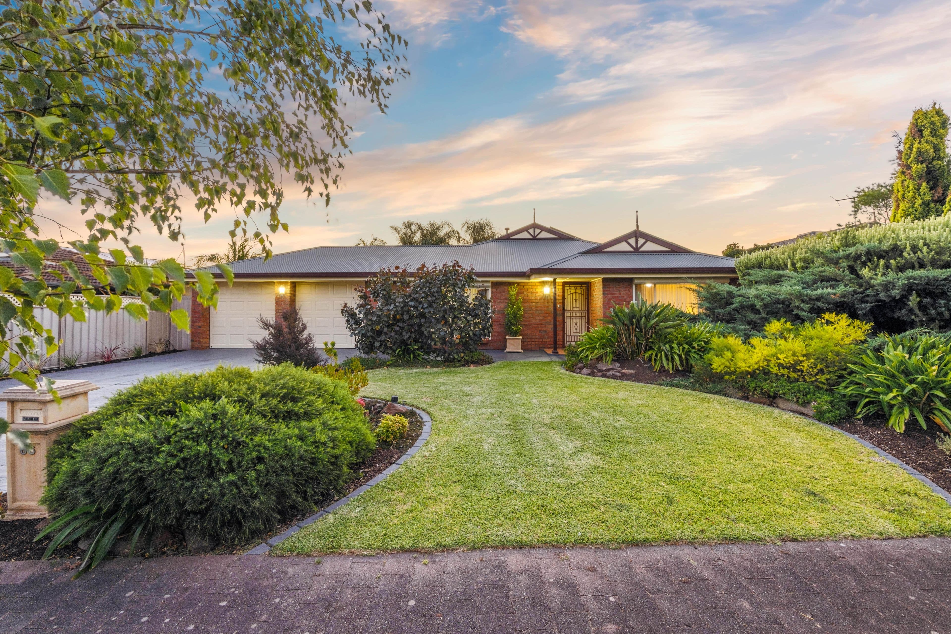 66 Warburton Drive, Woodcroft SA 5162, Woodcroft - Thumbnail 2