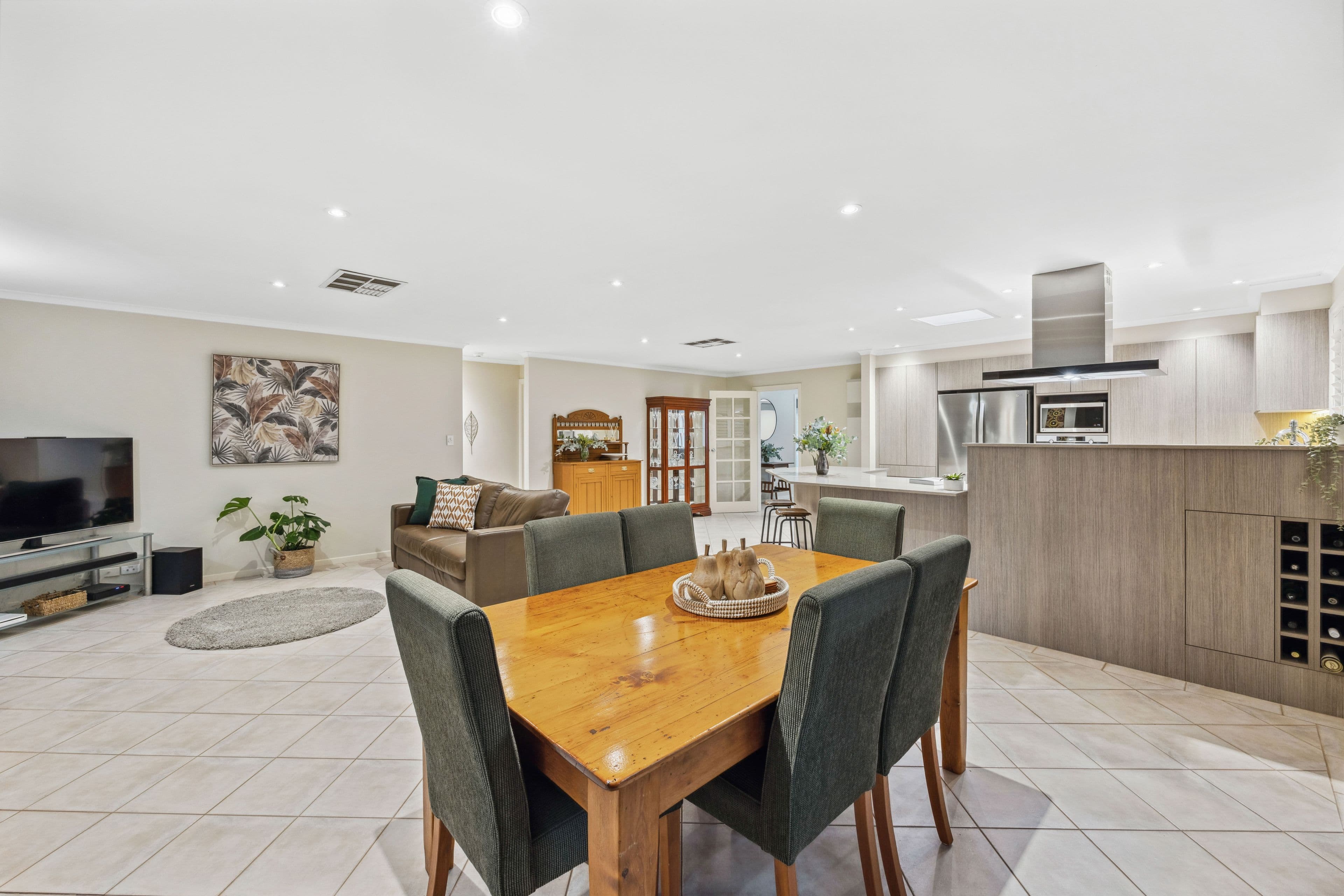 66 Warburton Drive, Woodcroft SA 5162, Woodcroft - Thumbnail 7
