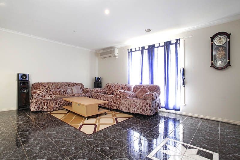4 Felicia Way, SYDENHAM VIC 3037, Sydenham - Thumbnail 4