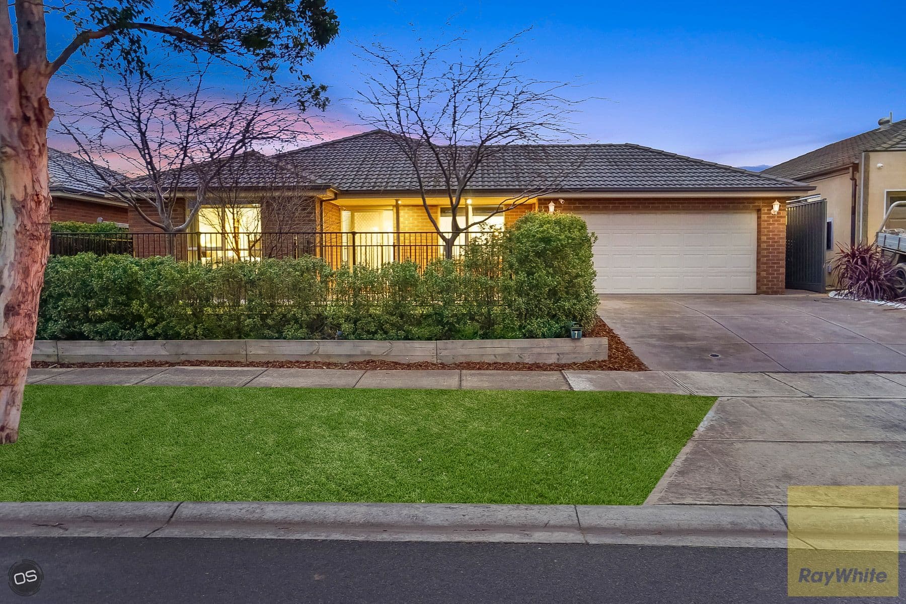 7 Chelsea Court, Burnside Heights VIC 3023, Burnside Heights - Thumbnail 2