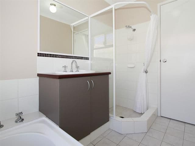 8 Jonah Way, CANNING VALE WA 6155, Canning Vale - Thumbnail 6