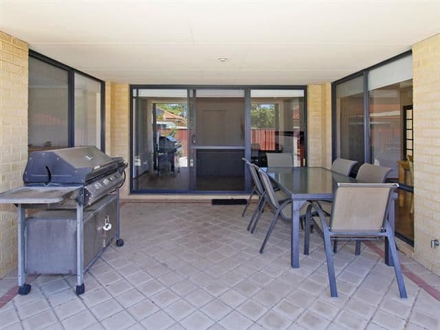 8 Jonah Way, CANNING VALE WA 6155, Canning Vale - Thumbnail 8