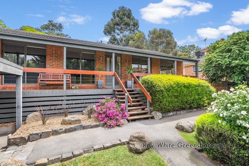 55 Everleigh Drive, Diamond Creek VIC 3089, Diamond Creek - Thumbnail 2