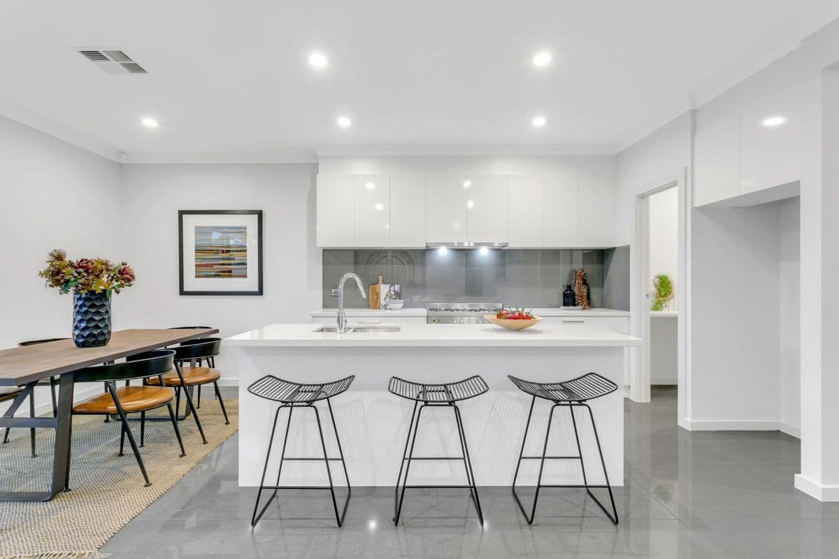 16 Columbine Avenue, West Lakes Shore SA 5020, West Lakes Shore - Thumbnail 2