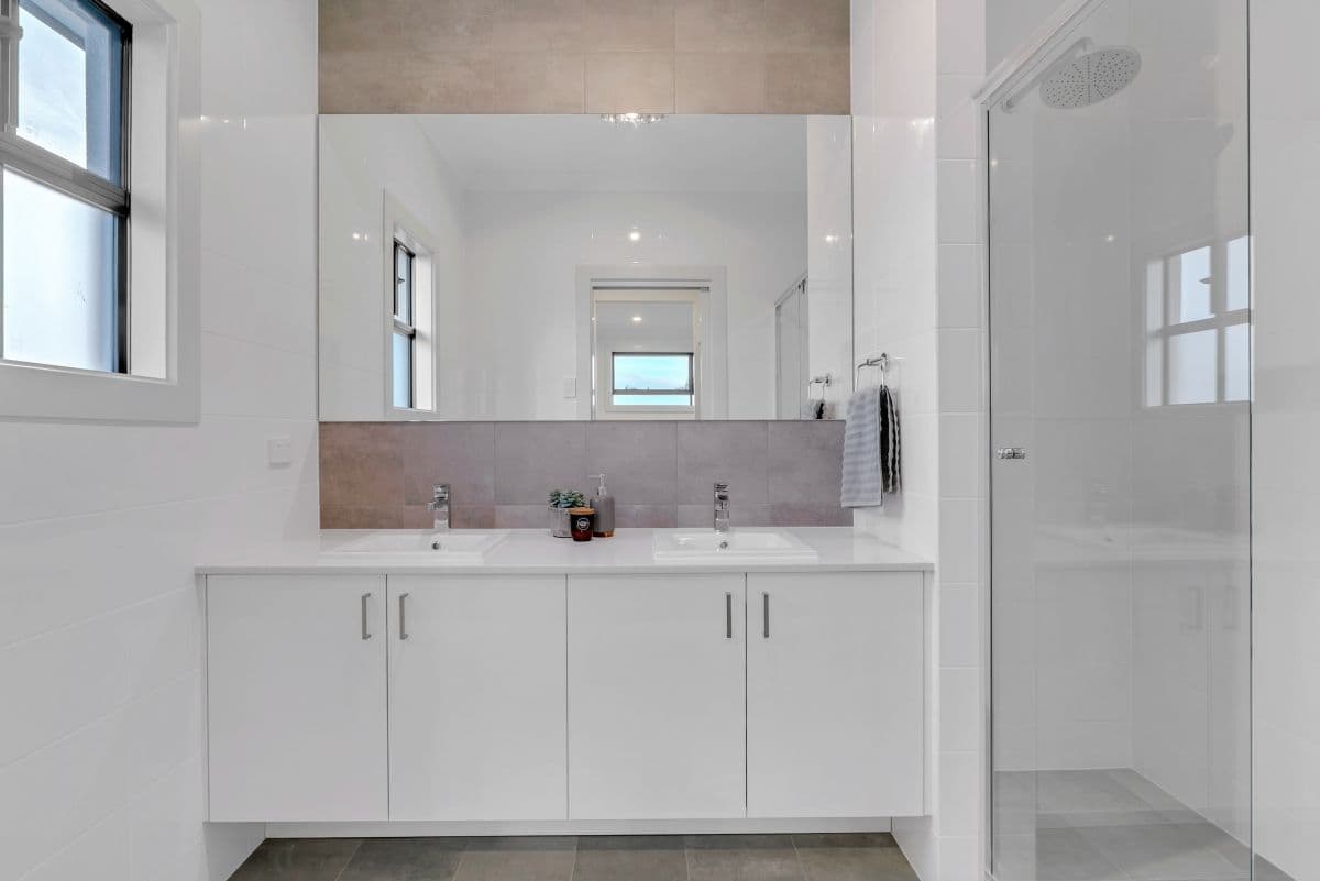 16 Columbine Avenue, West Lakes Shore SA 5020, West Lakes Shore - Thumbnail 7
