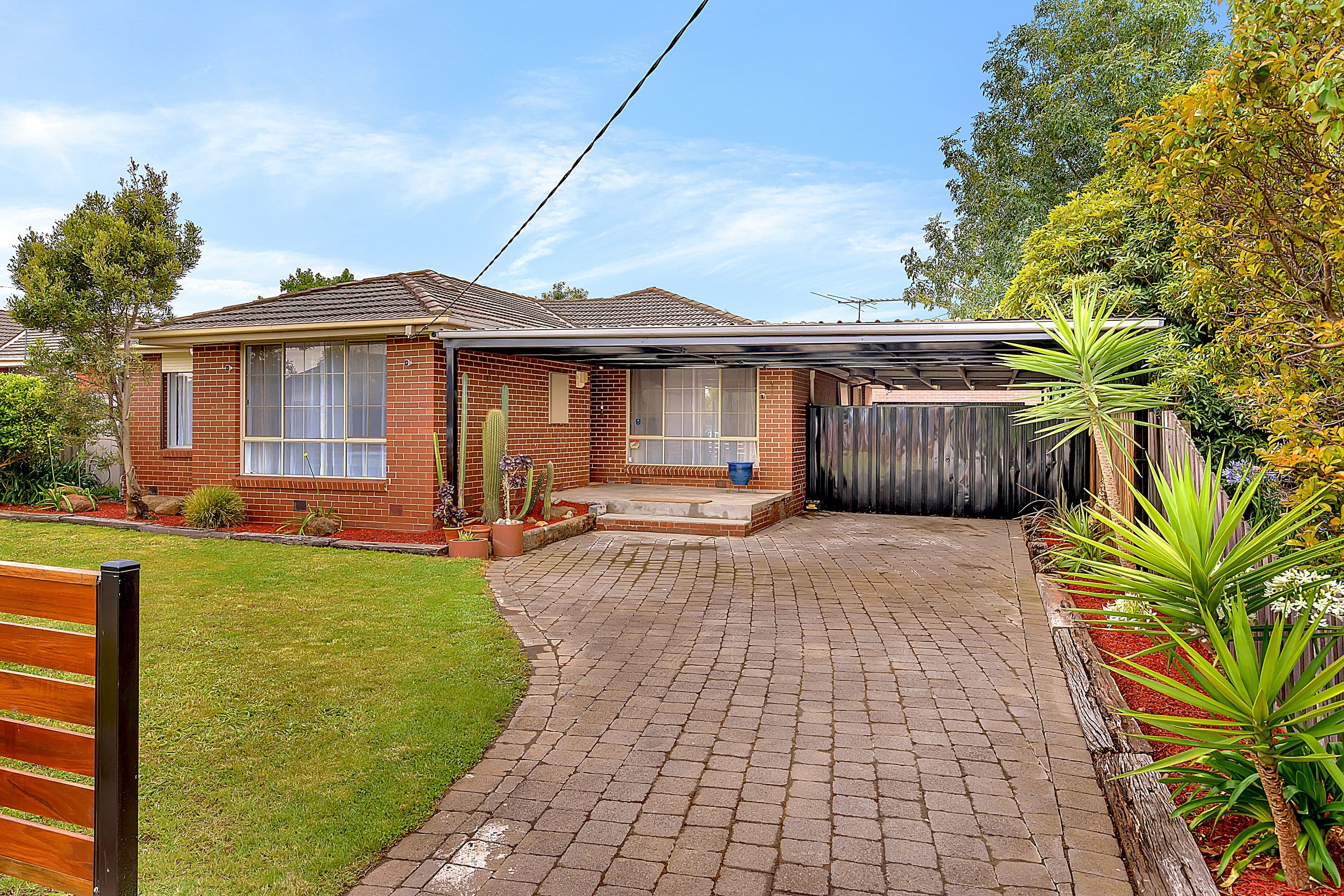 6 Commonwealth Court, Craigieburn VIC 3064, Craigieburn - Thumbnail 2
