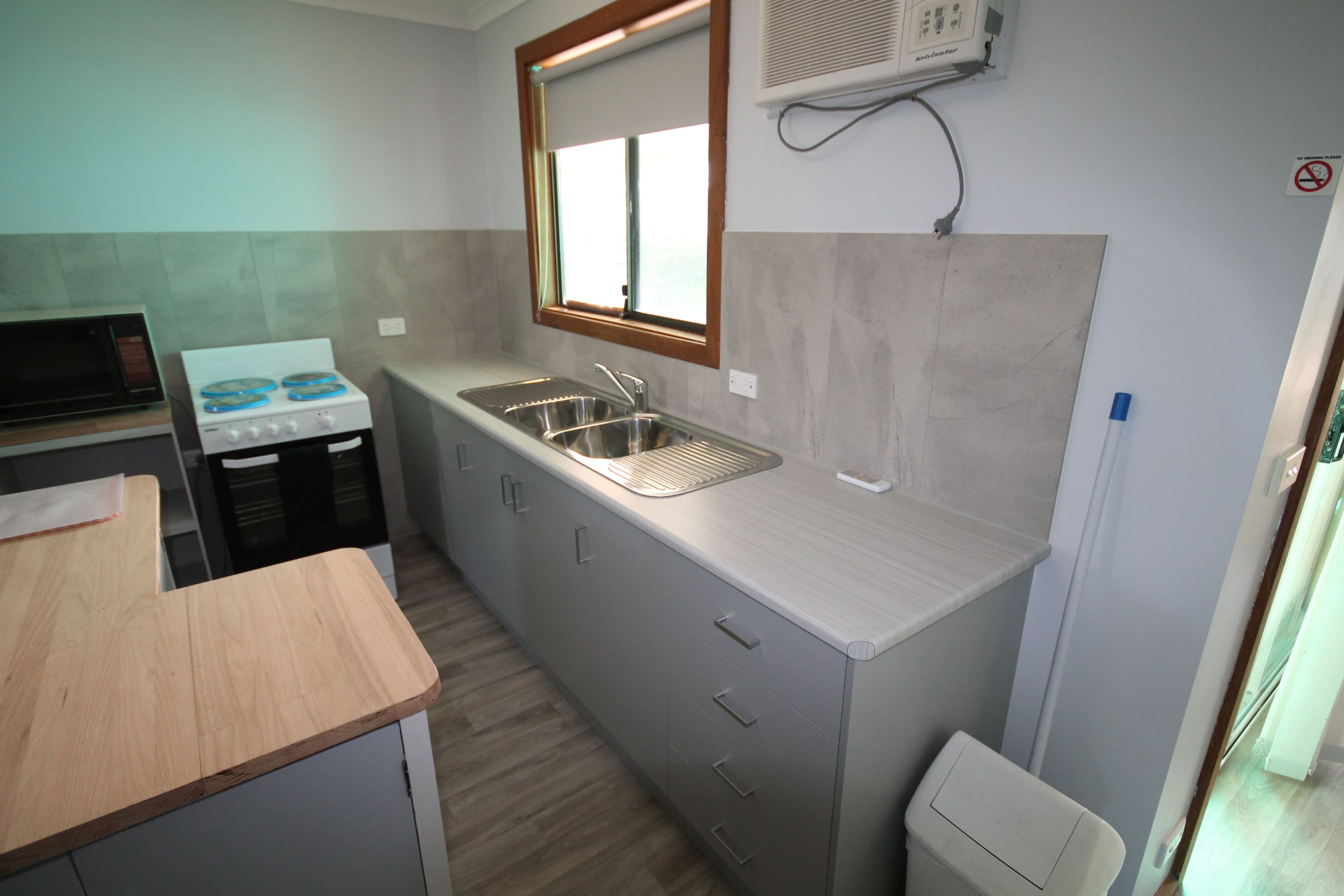 7 Powell Avenue, Robe SA 5276, Robe - Thumbnail 5