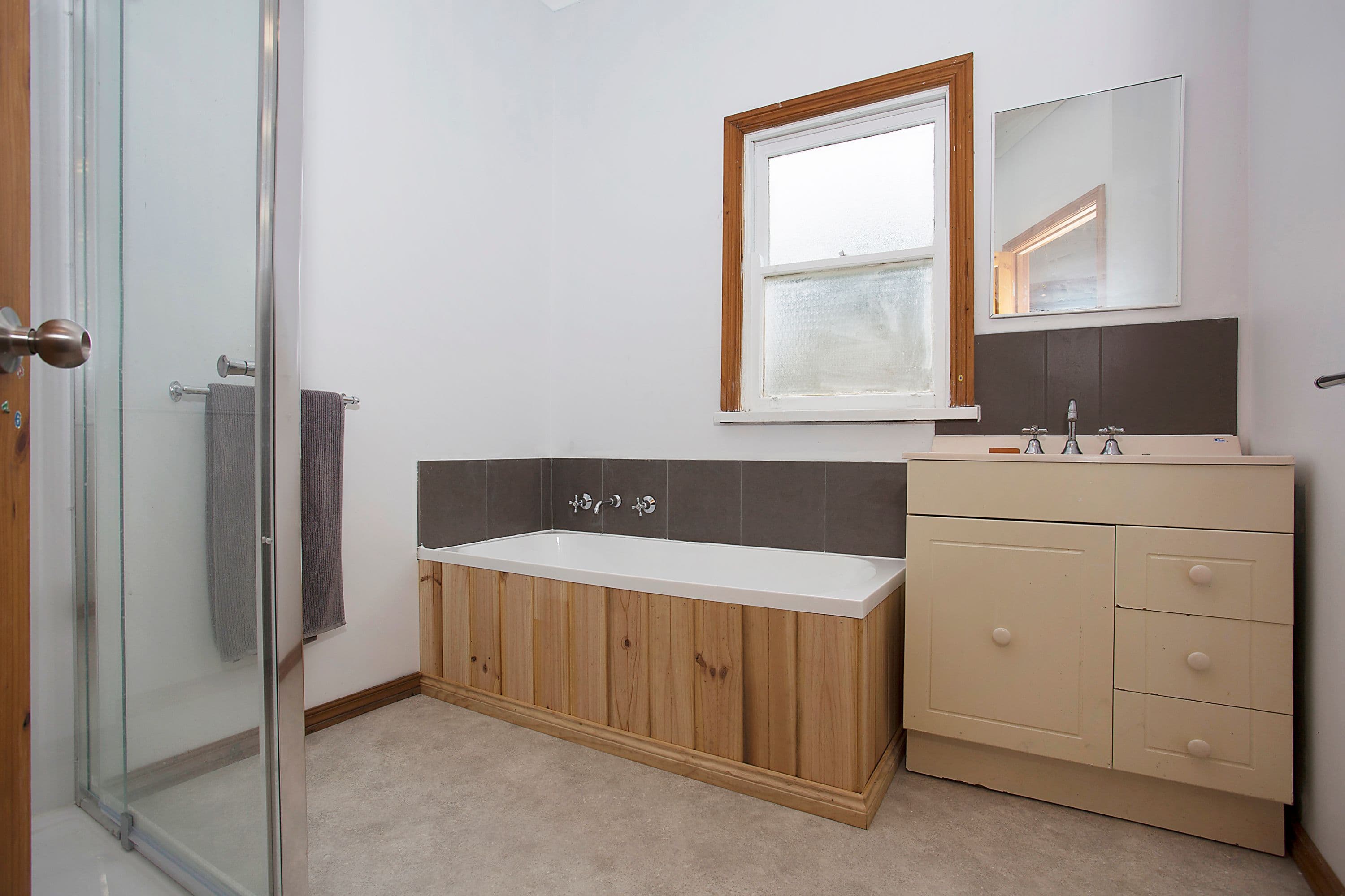 57 Mackinnons Bridge Road, Noorat VIC 3265, Noorat - Thumbnail 4