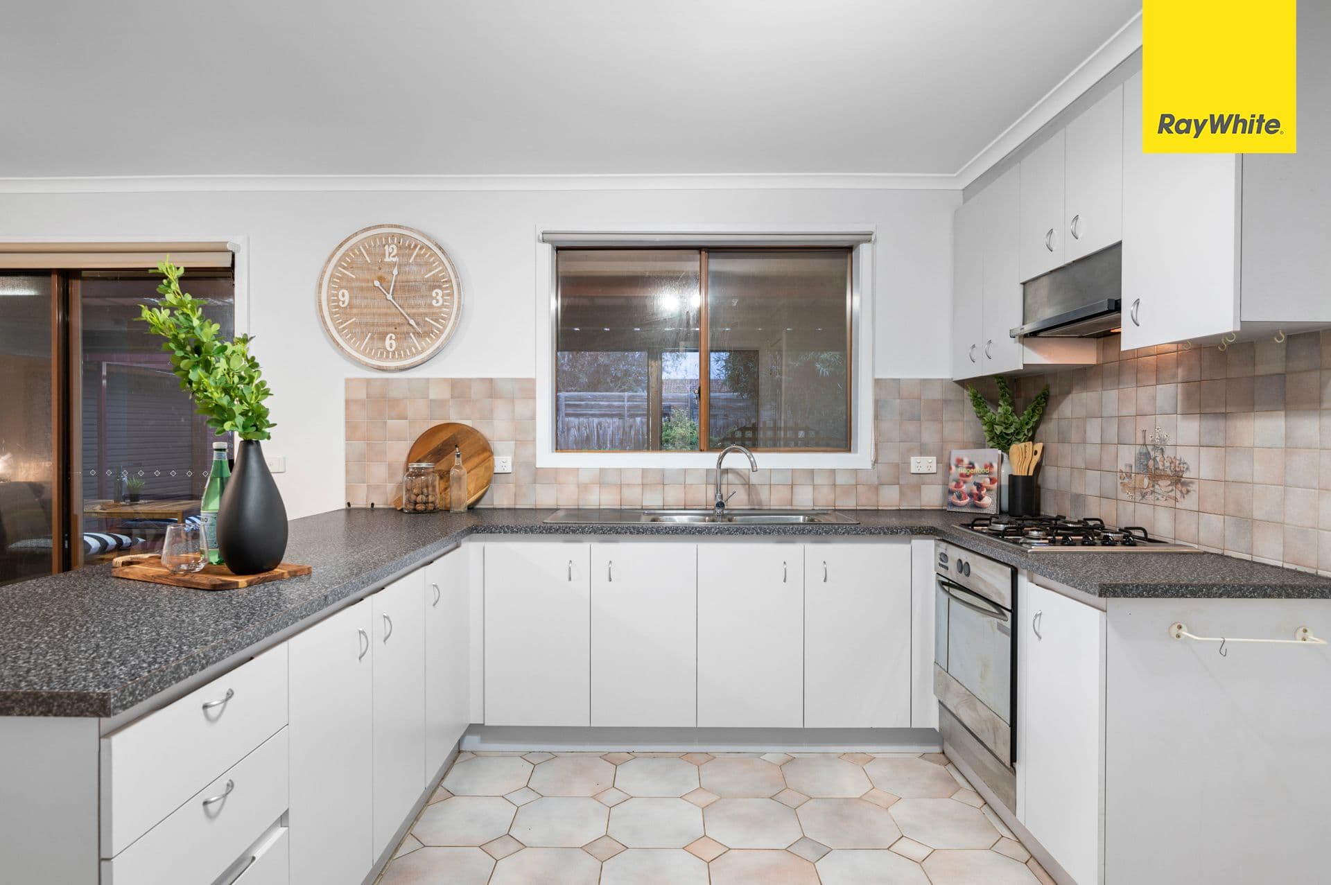 2 Pascoe Court, Melton West VIC 3337, Melton West - Thumbnail 7