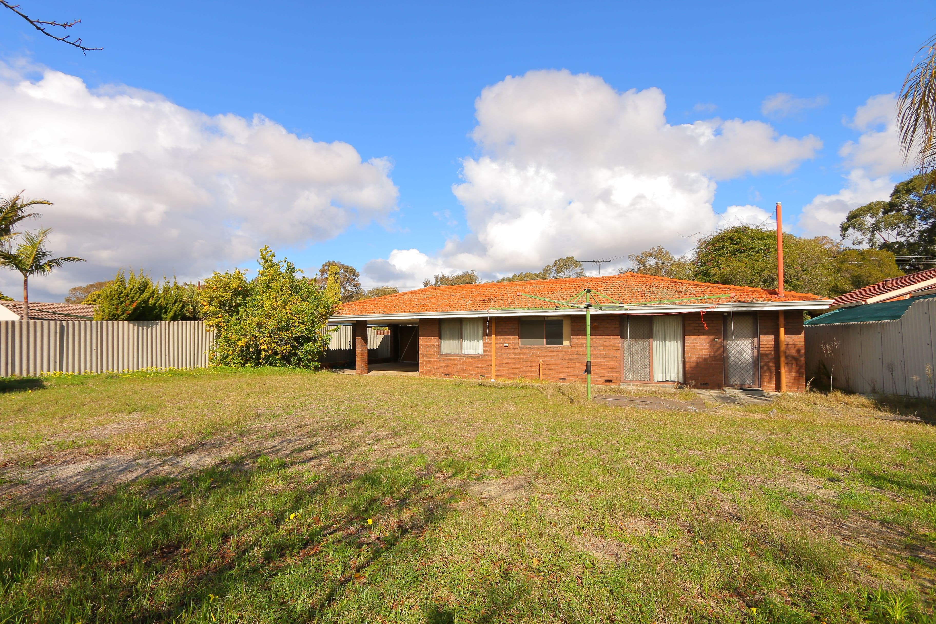 24 Pembury Crescent, Ferndale WA 6148, Ferndale - Thumbnail 2