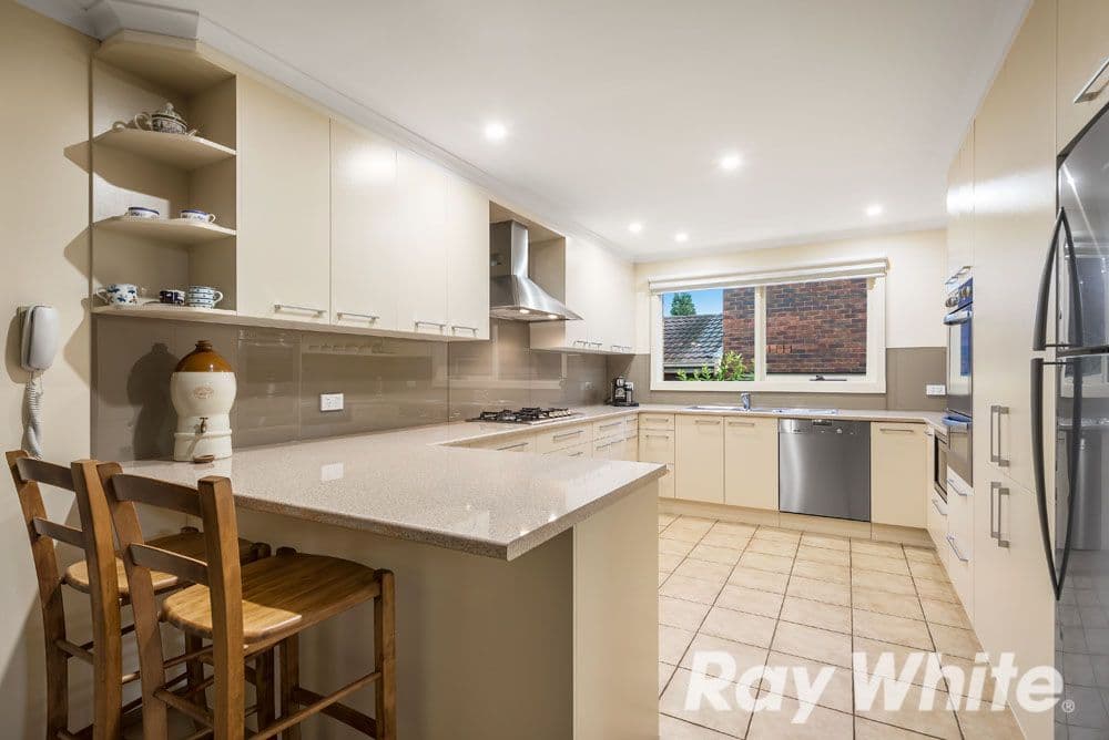 69 Cathies Lane, Wantirna South VIC 3152, Wantirna South - Thumbnail 2