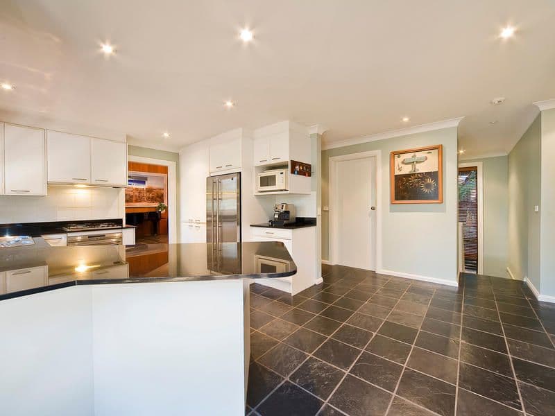 13 Valley Close, BAYVIEW NSW 2104, Bayview - Thumbnail 2