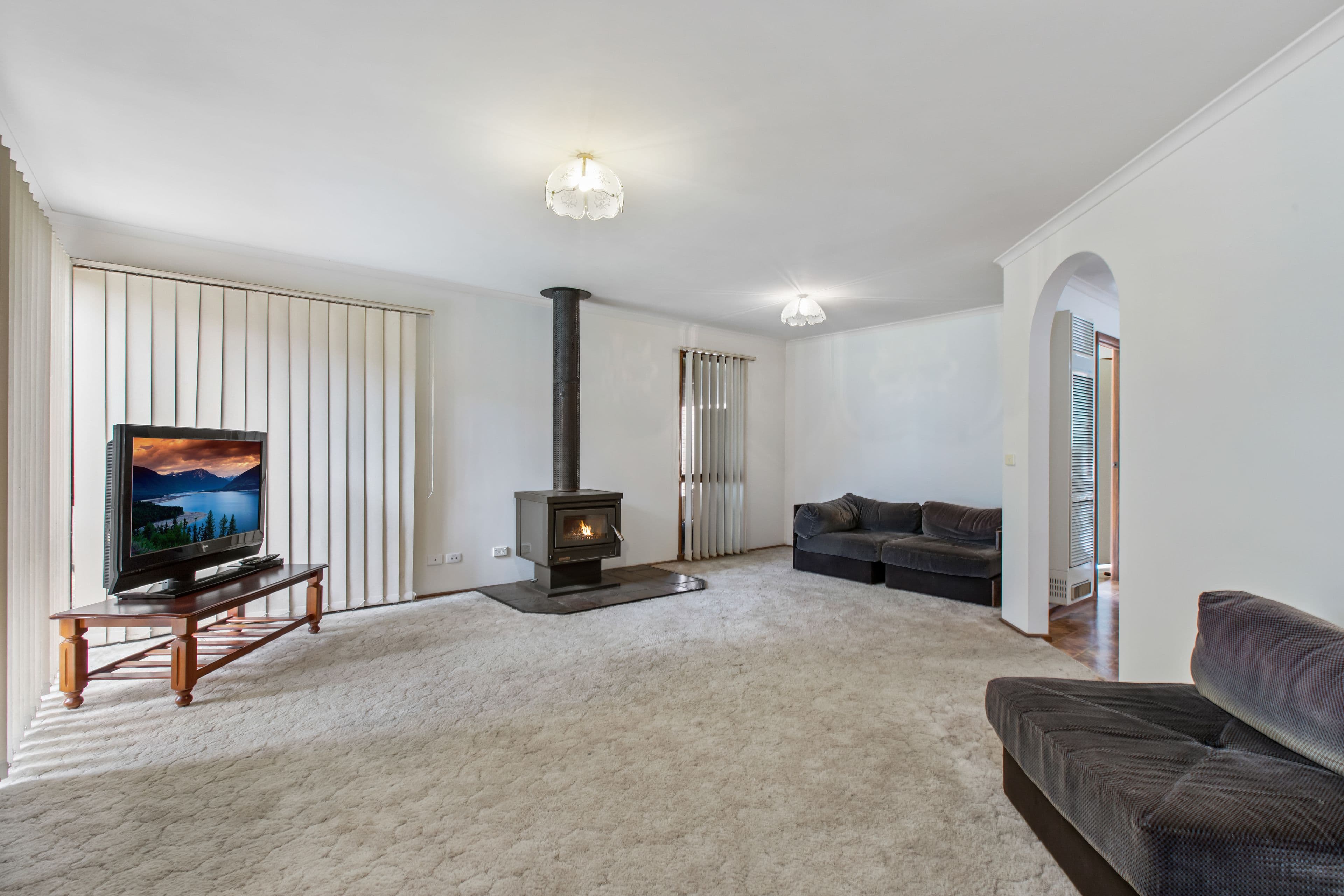 16 Howey Road, Pakenham VIC 3810, Pakenham - Thumbnail 4