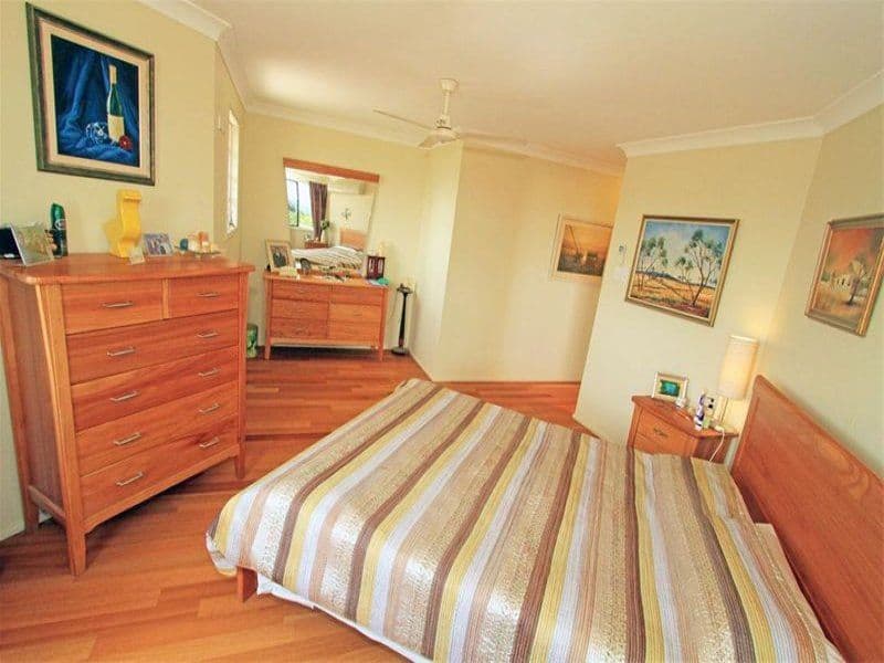 16 Woodford Way, Norman Gardens QLD 4701, Norman Gardens - Thumbnail 3