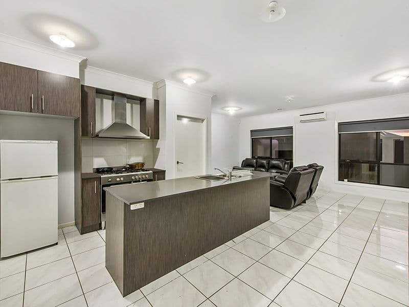 44 Chlorinda Road, Tarneit VIC 3029, Tarneit - Thumbnail 7