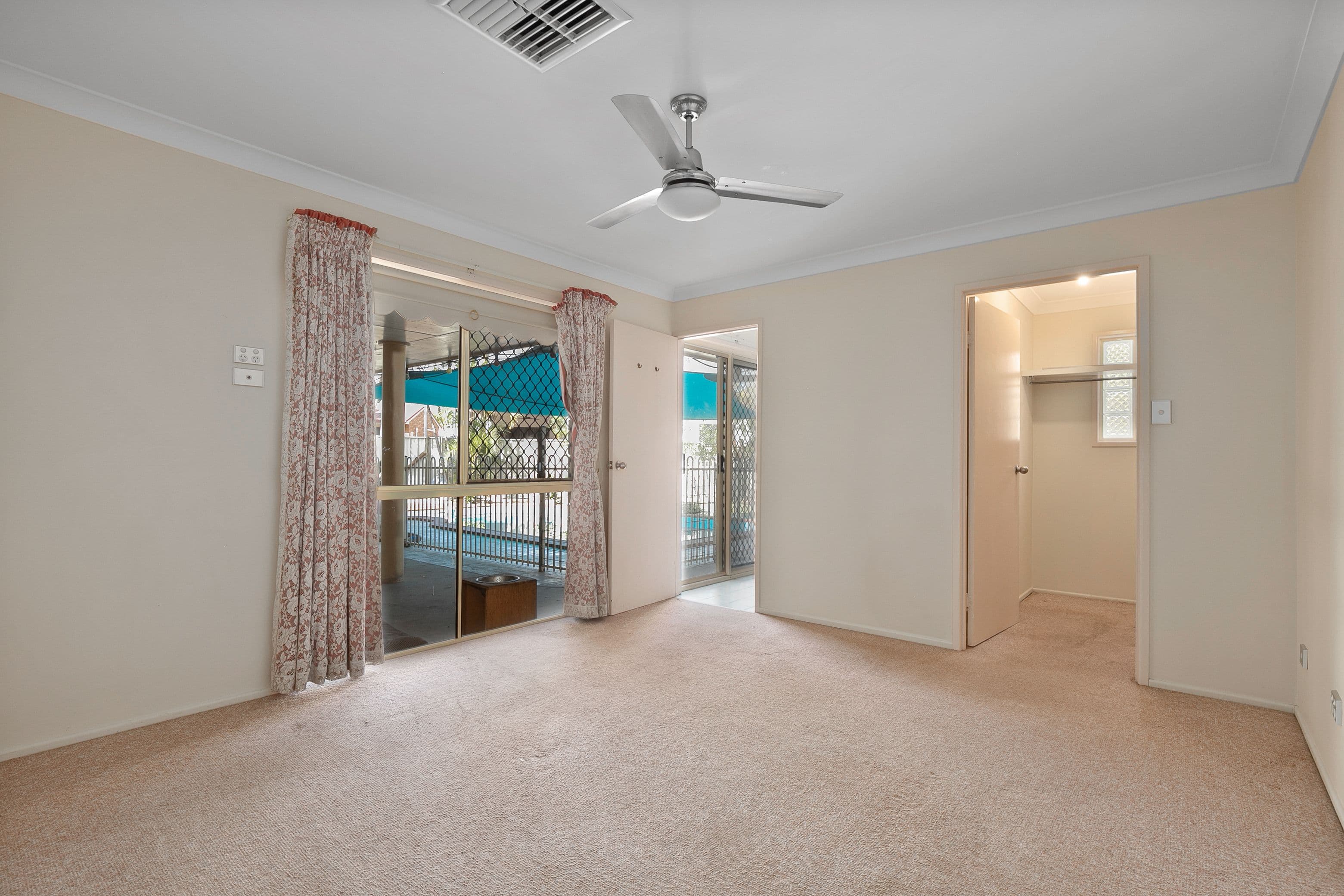 3 Crinum Crescent, Emerald QLD 4720, Emerald - Thumbnail 7