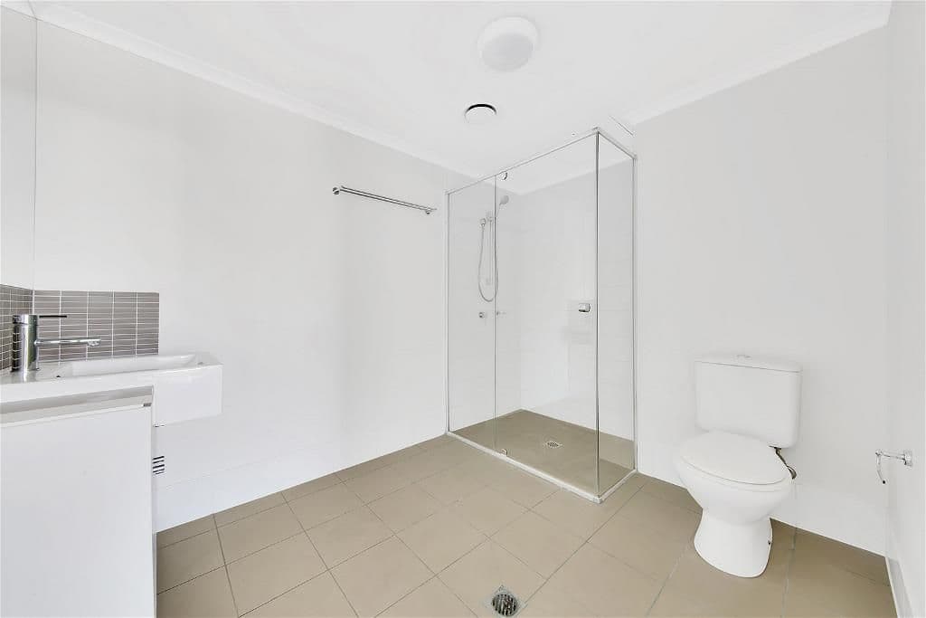 60-64 Glenlyon Street, Gladstone Central QLD 4680, Gladstone Central - Thumbnail 8