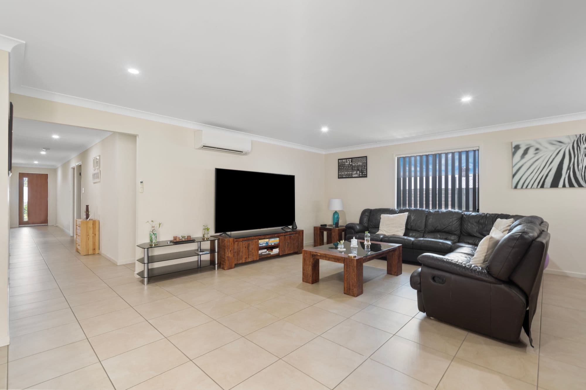 22 Clermont Street, Holmview QLD 4207, Holmview - Thumbnail 3