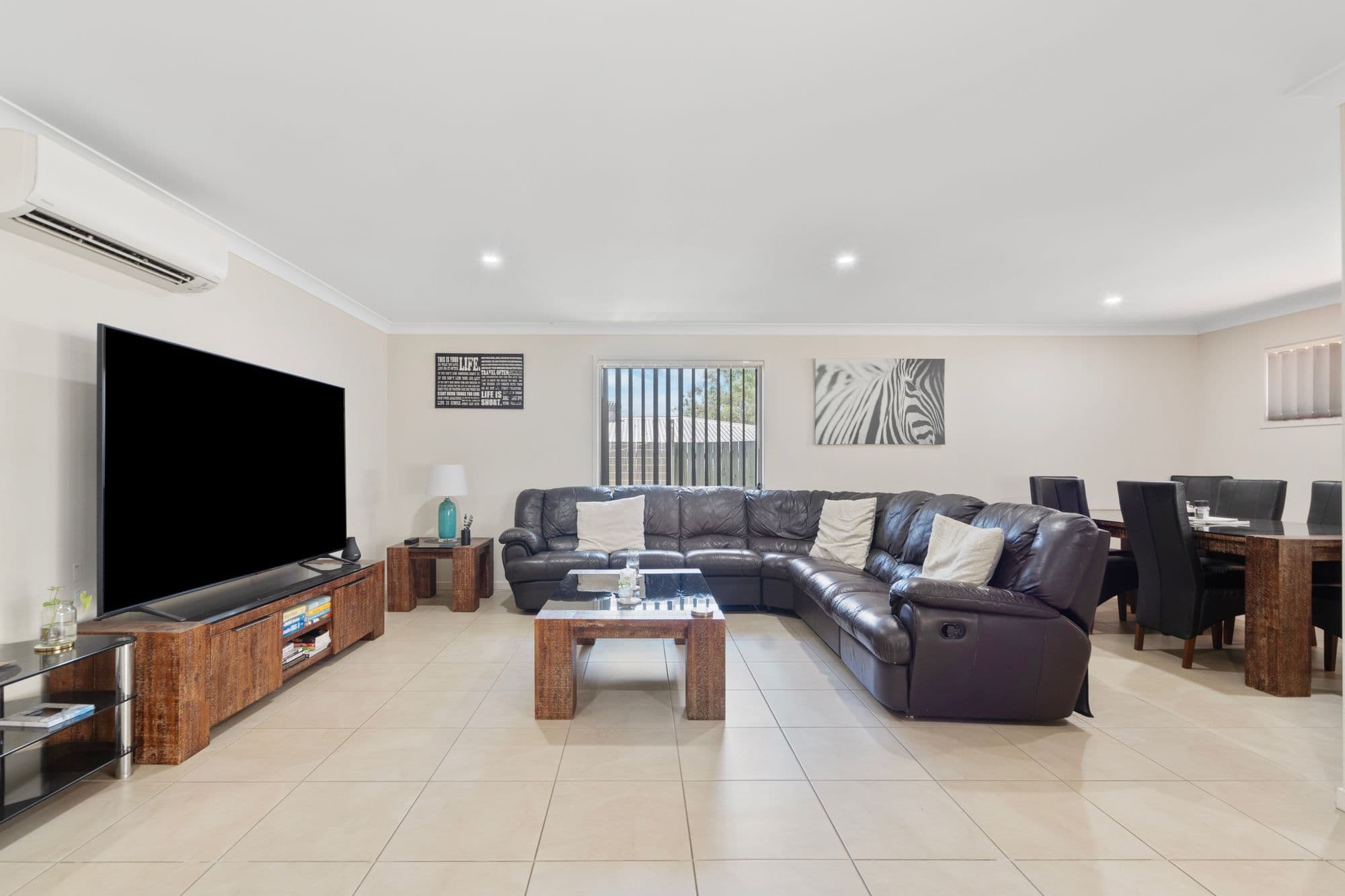 22 Clermont Street, Holmview QLD 4207, Holmview - Thumbnail 4