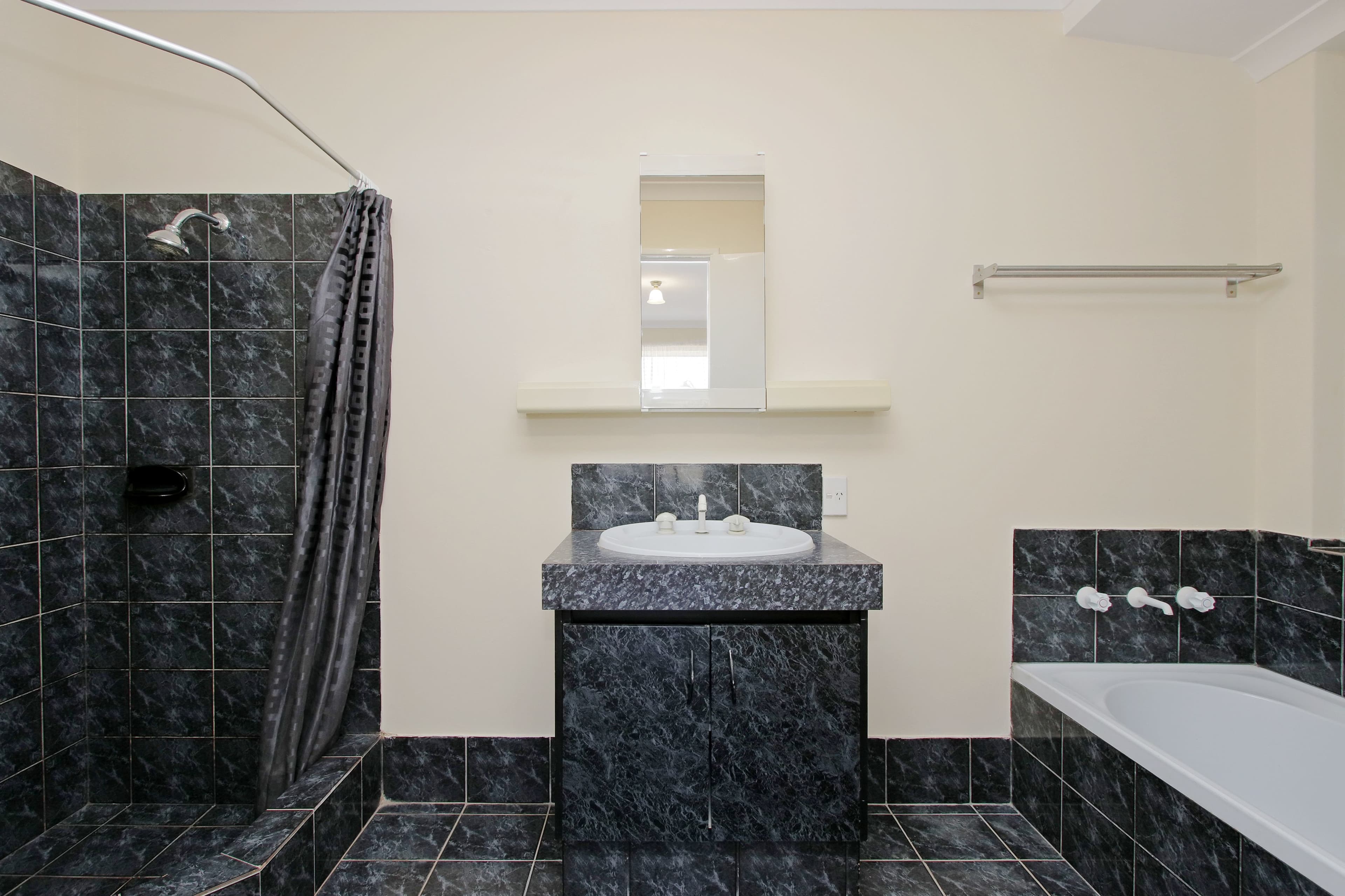 5 Stylis Place, Bennett Springs WA 6063, Bennett Springs - Thumbnail 6