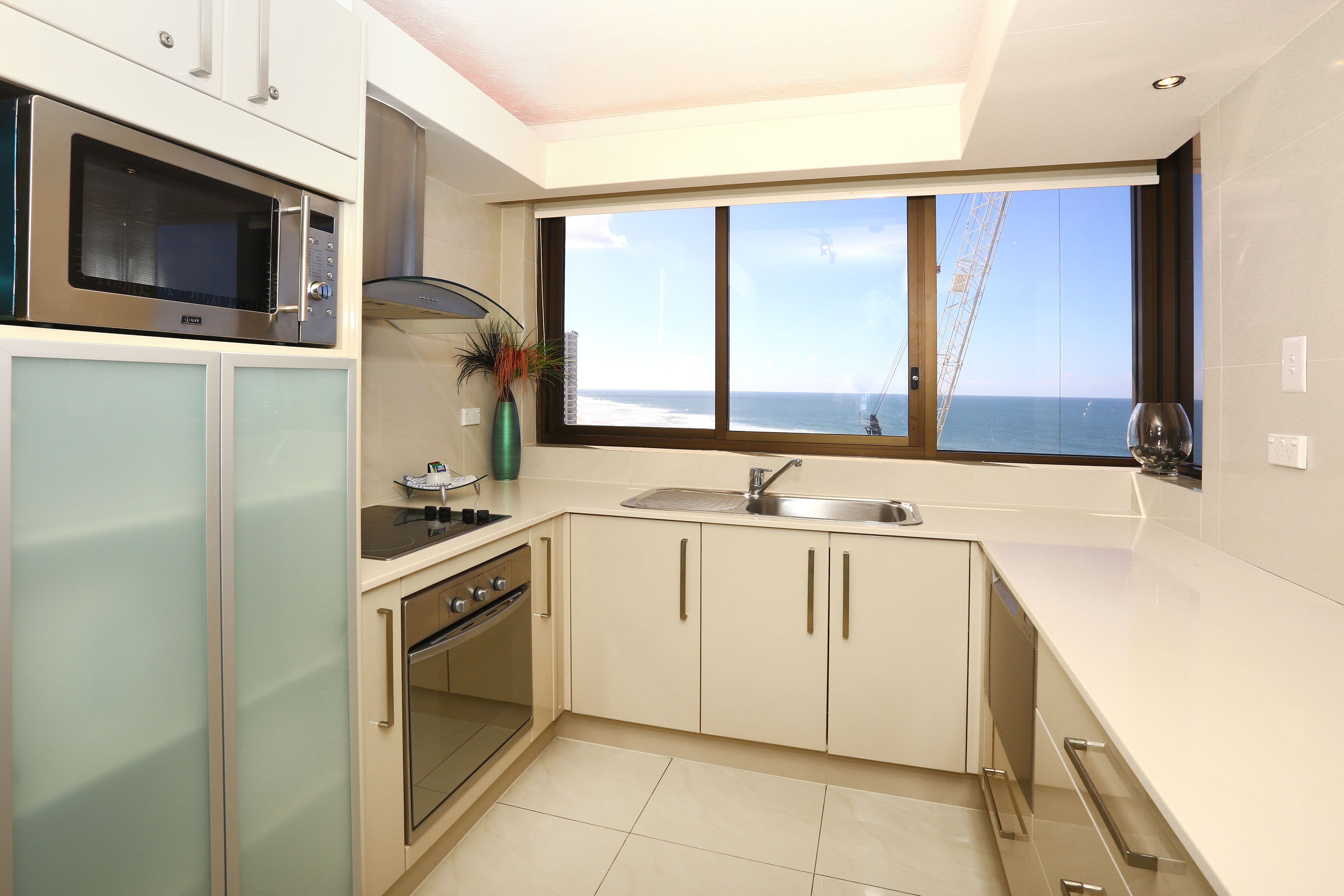 15B 'Breakers North' 50 Old Burleigh Road, Surfers Paradise QLD 4217, Surfers Paradise - Thumbnail 8
