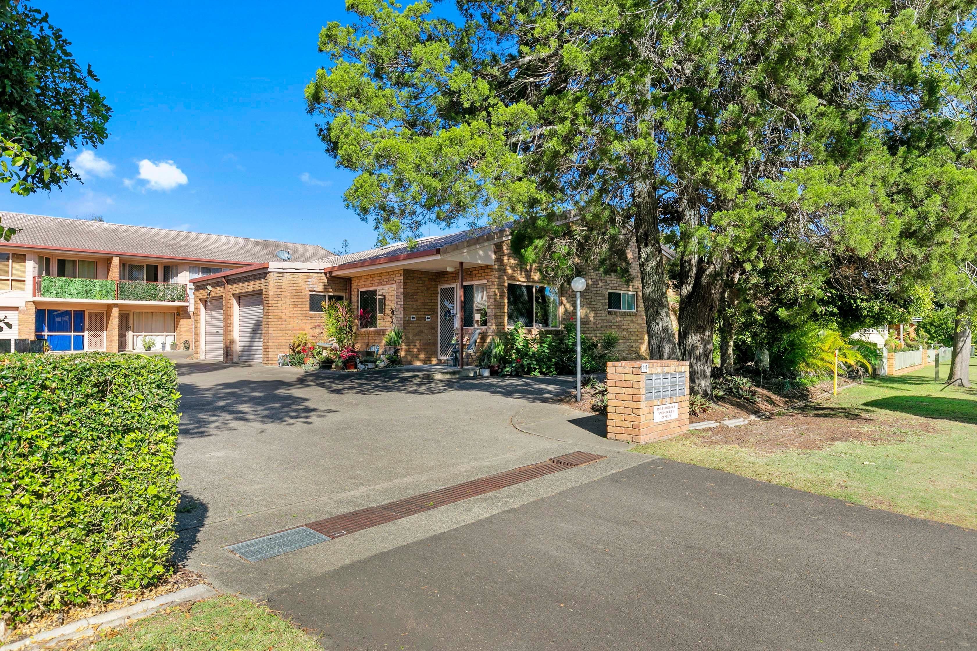 119 Freshwater Street, Torquay QLD 4655, Torquay - Thumbnail 2